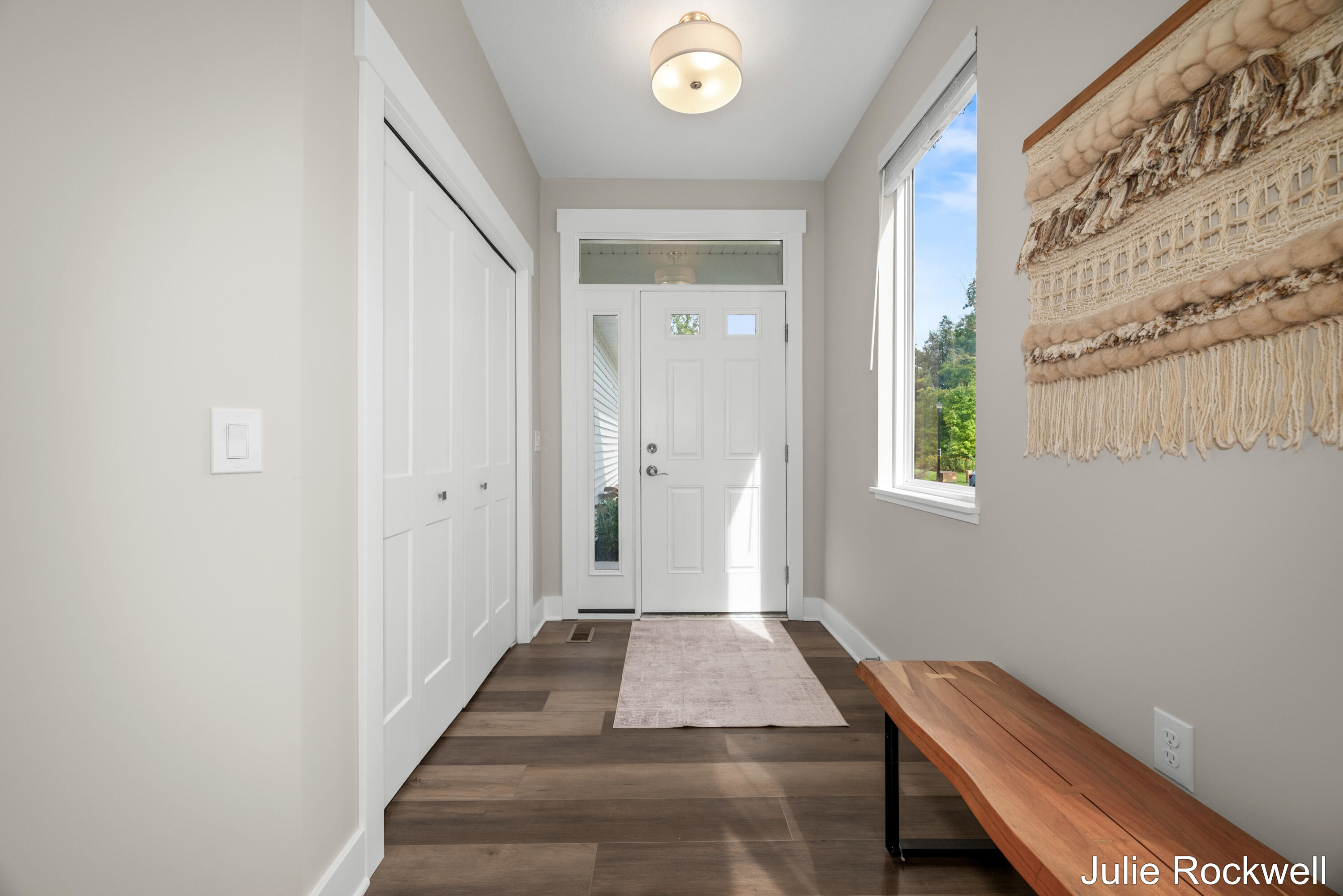2358 Watertown Way Grand Rapids MI 49505