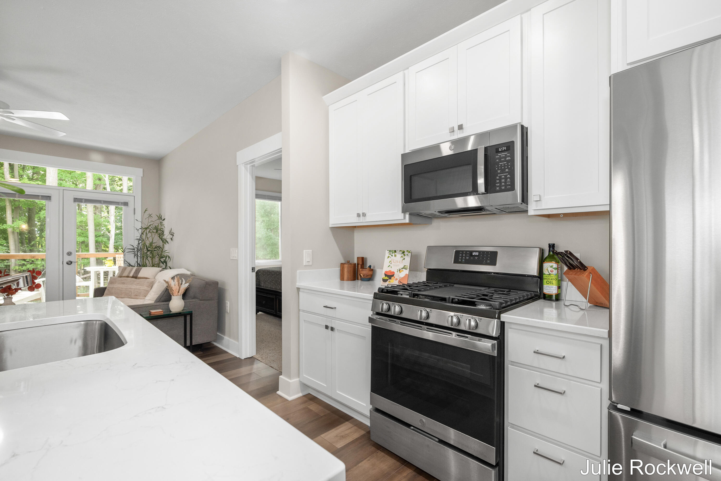 2358 Watertown Way Grand Rapids MI 49505