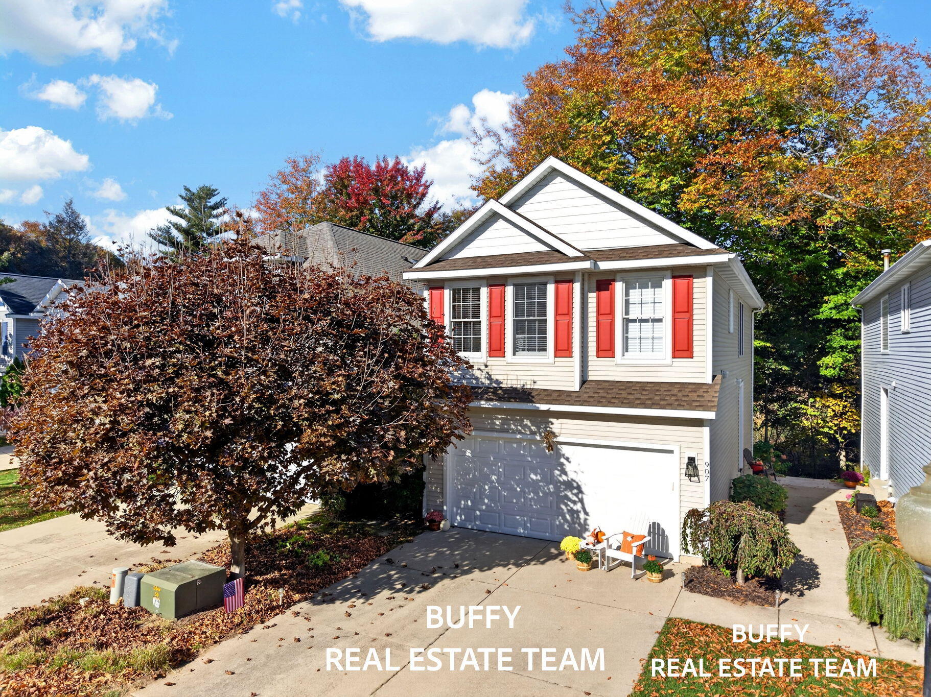 907 Bluff Creek Drive Grand Haven MI 49417