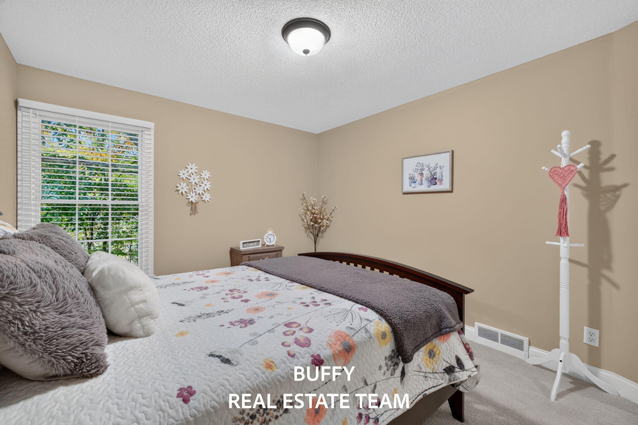 907 Bluff Creek Drive Grand Haven MI 49417
