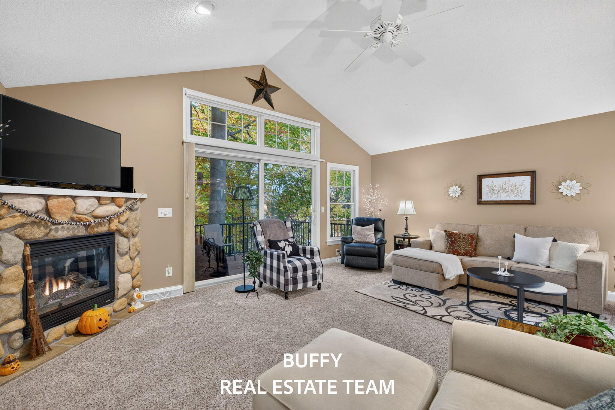 907 Bluff Creek Drive Grand Haven MI 49417