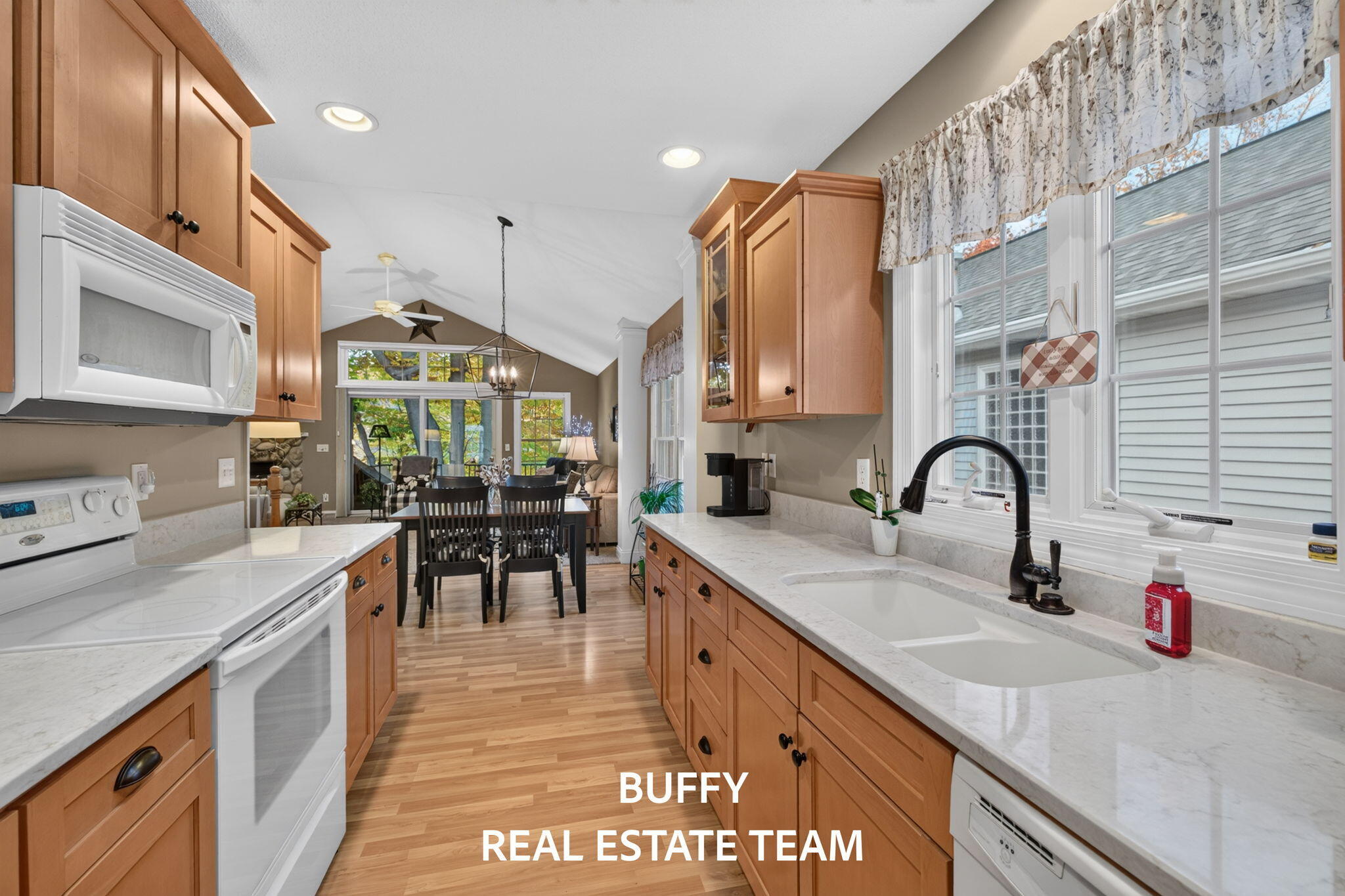 907 Bluff Creek Drive Grand Haven MI 49417
