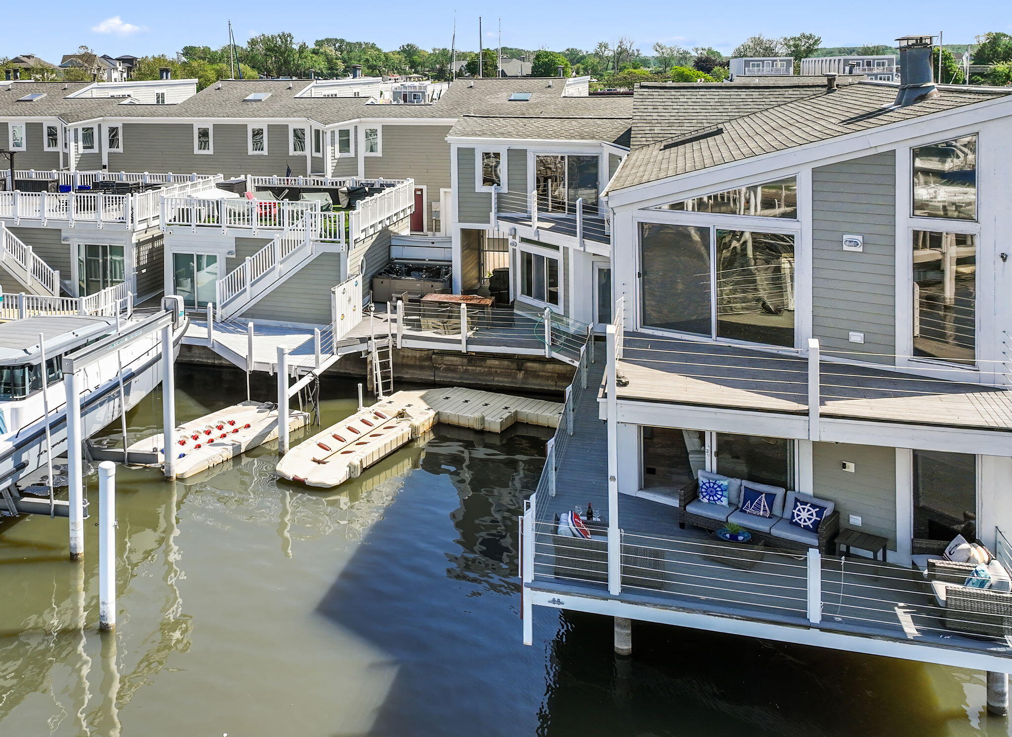 24 Harbor Isle Drive New Buffalo MI 49117