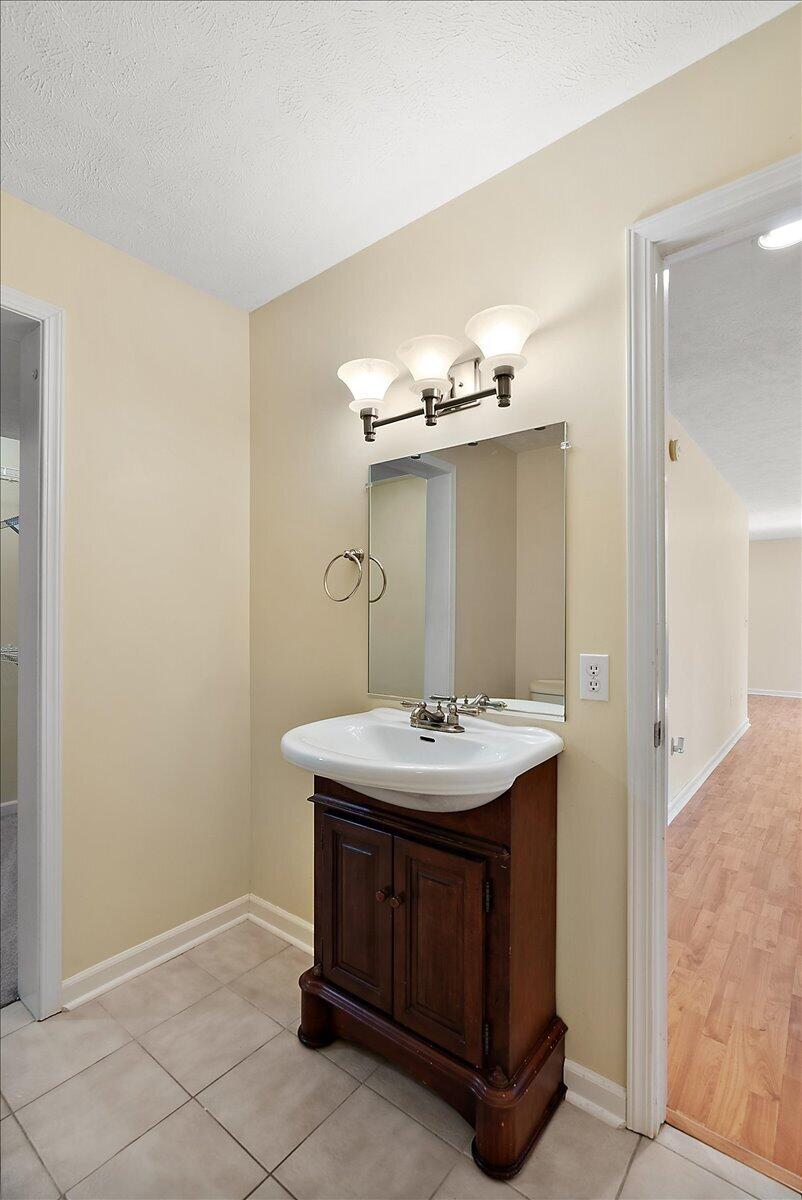 2960 Bentbrooke Drive Holland MI 49424