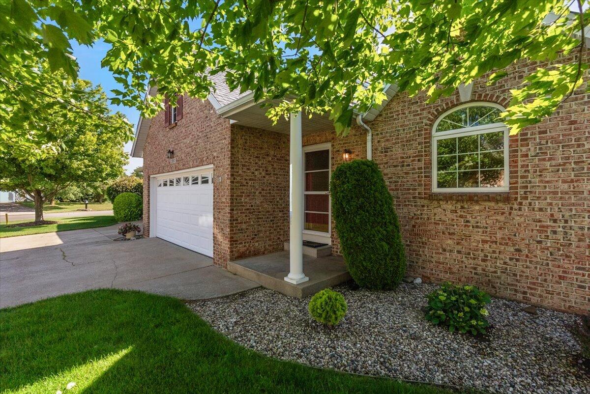 2960 Bentbrooke Drive Holland MI 49424