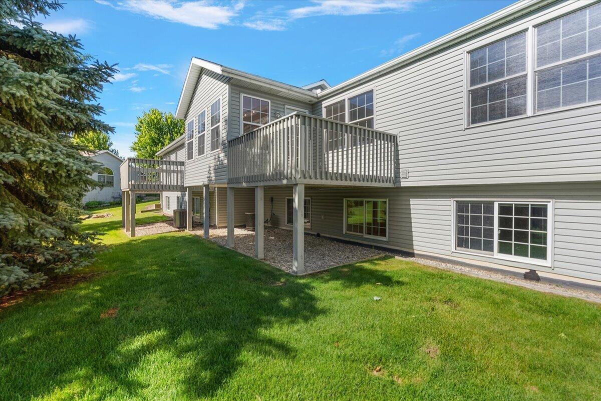 2960 Bentbrooke Drive Holland MI 49424