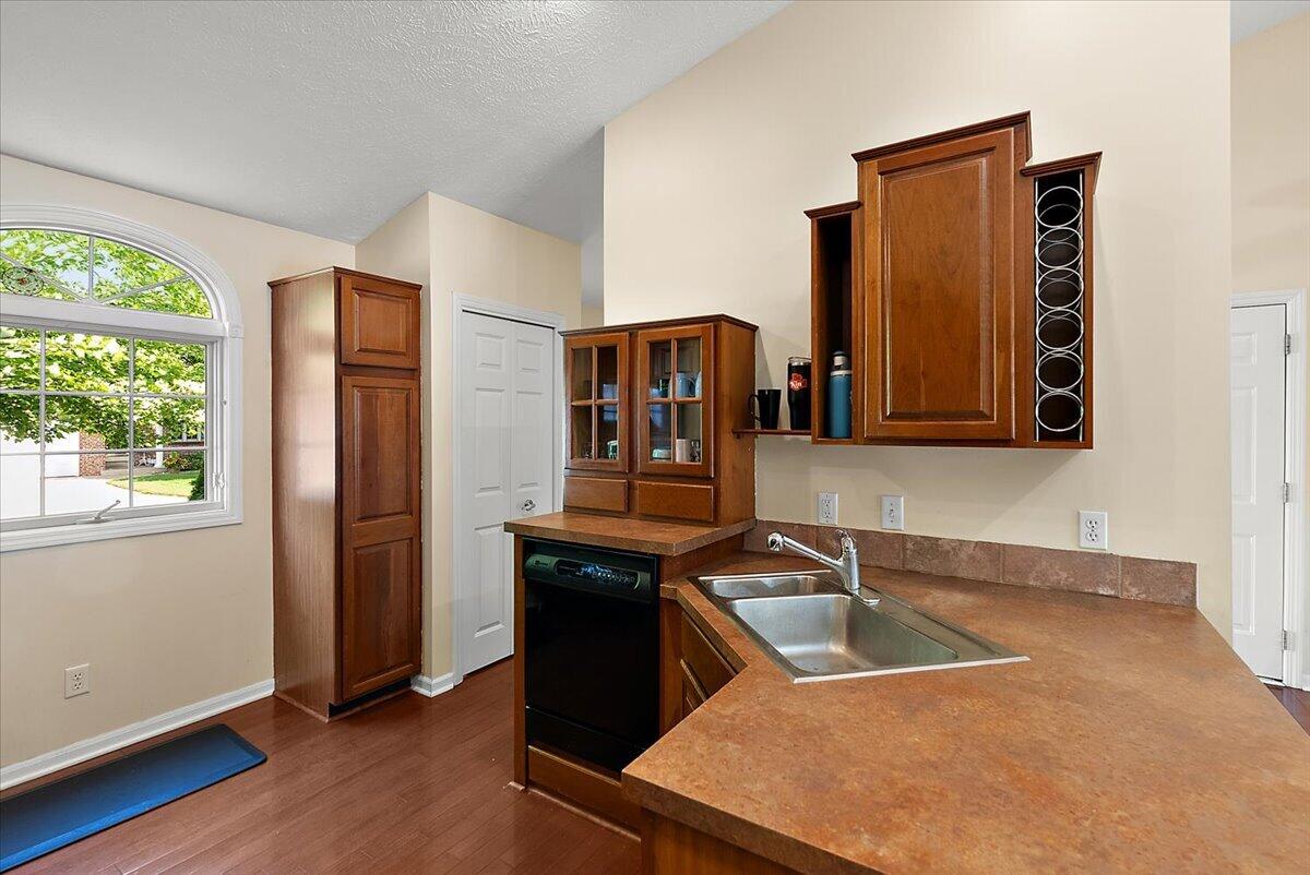 2960 Bentbrooke Drive Holland MI 49424