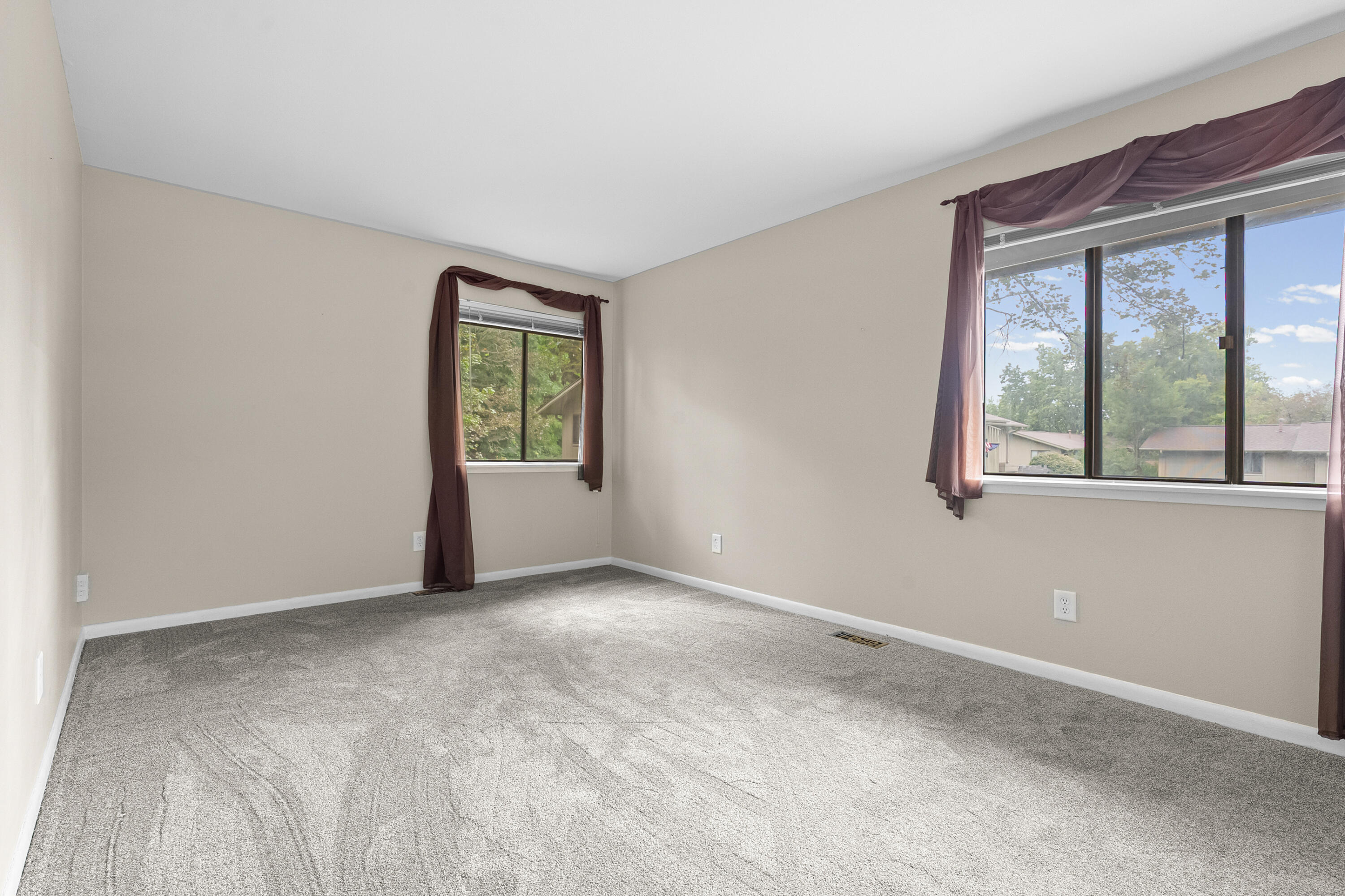 3844 Greenleaf Circle Kalamazoo MI 49008