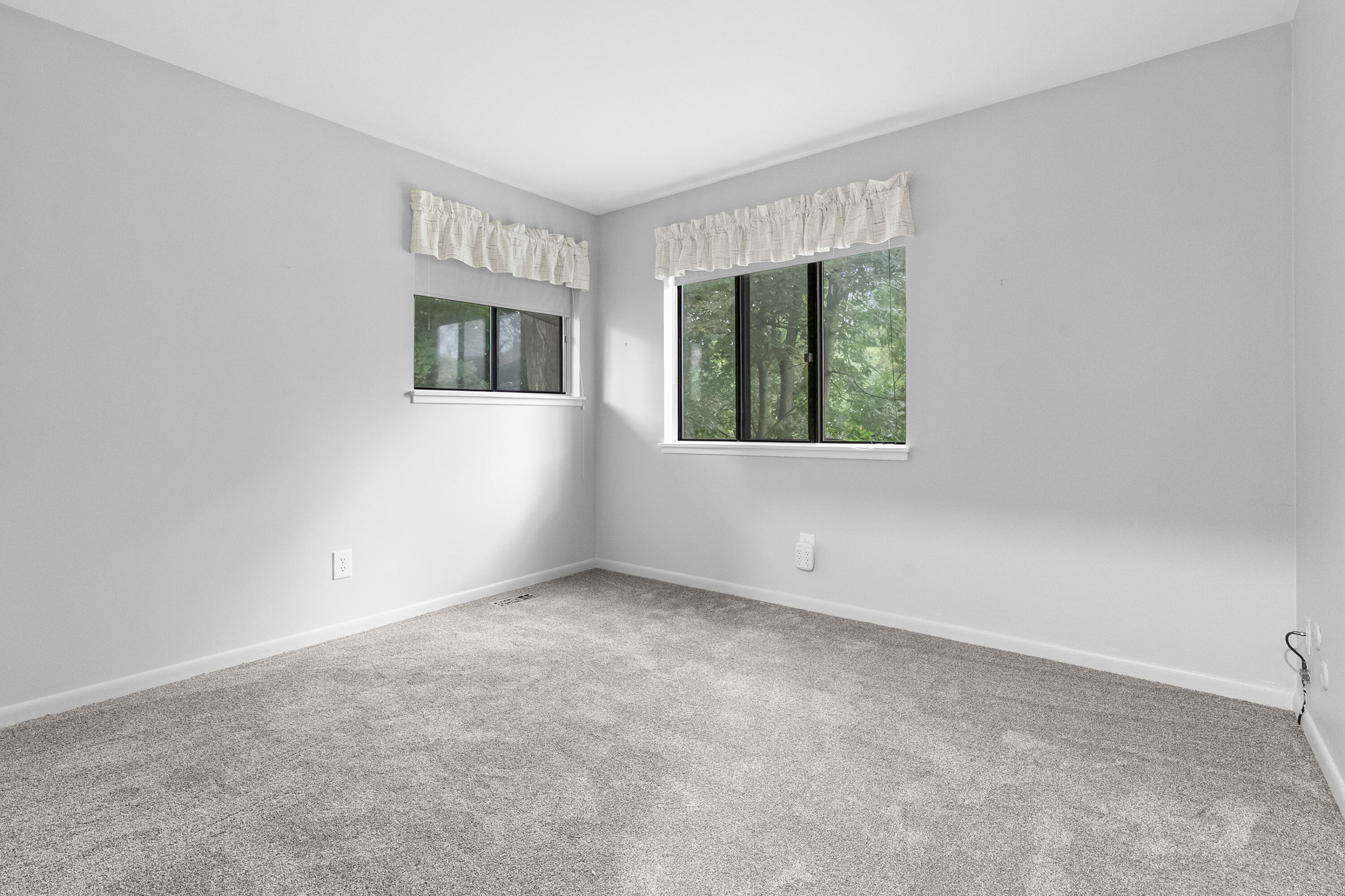 3844 Greenleaf Circle Kalamazoo MI 49008