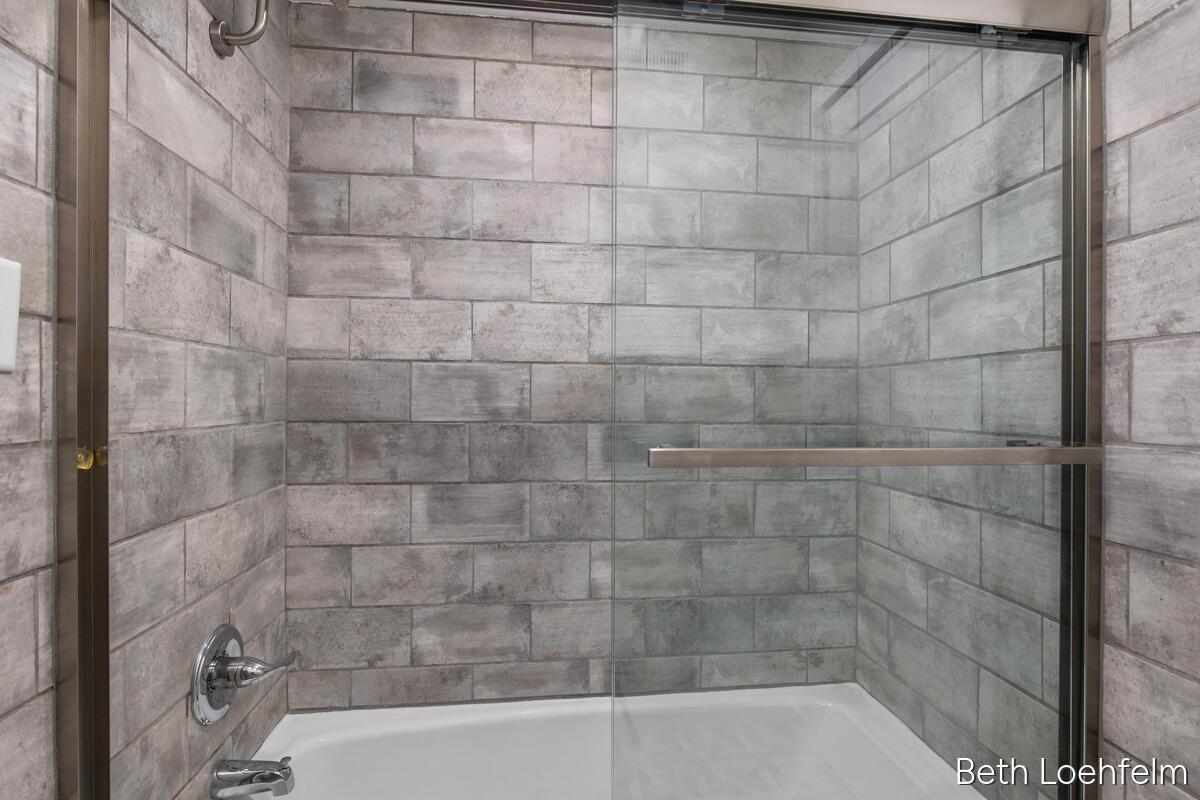 2551 Abbington Drive SE Grand Rapids MI 49506
