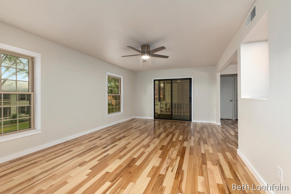 2551 Abbington Drive SE Grand Rapids MI 49506