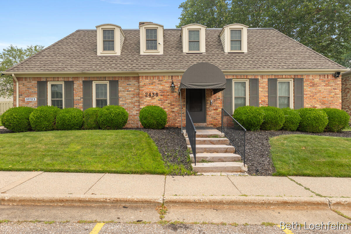 2551 Abbington Drive SE Grand Rapids MI 49506