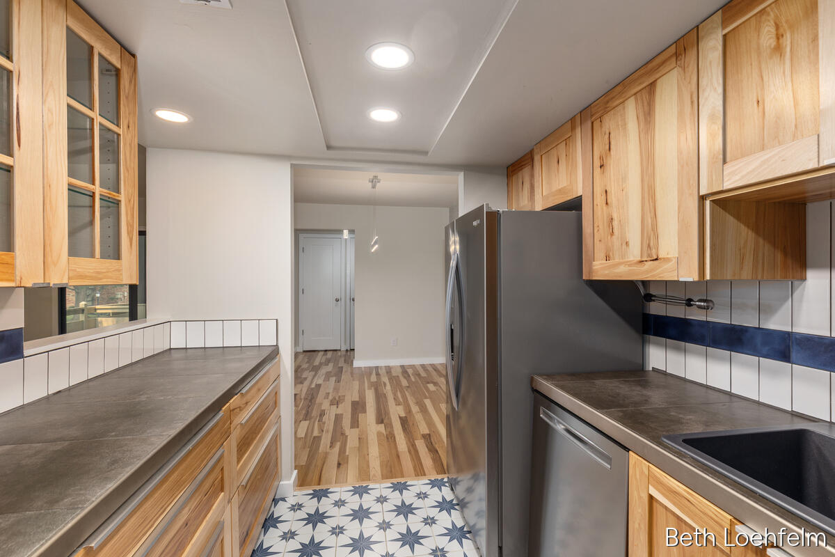 2551 Abbington Drive SE Grand Rapids MI 49506