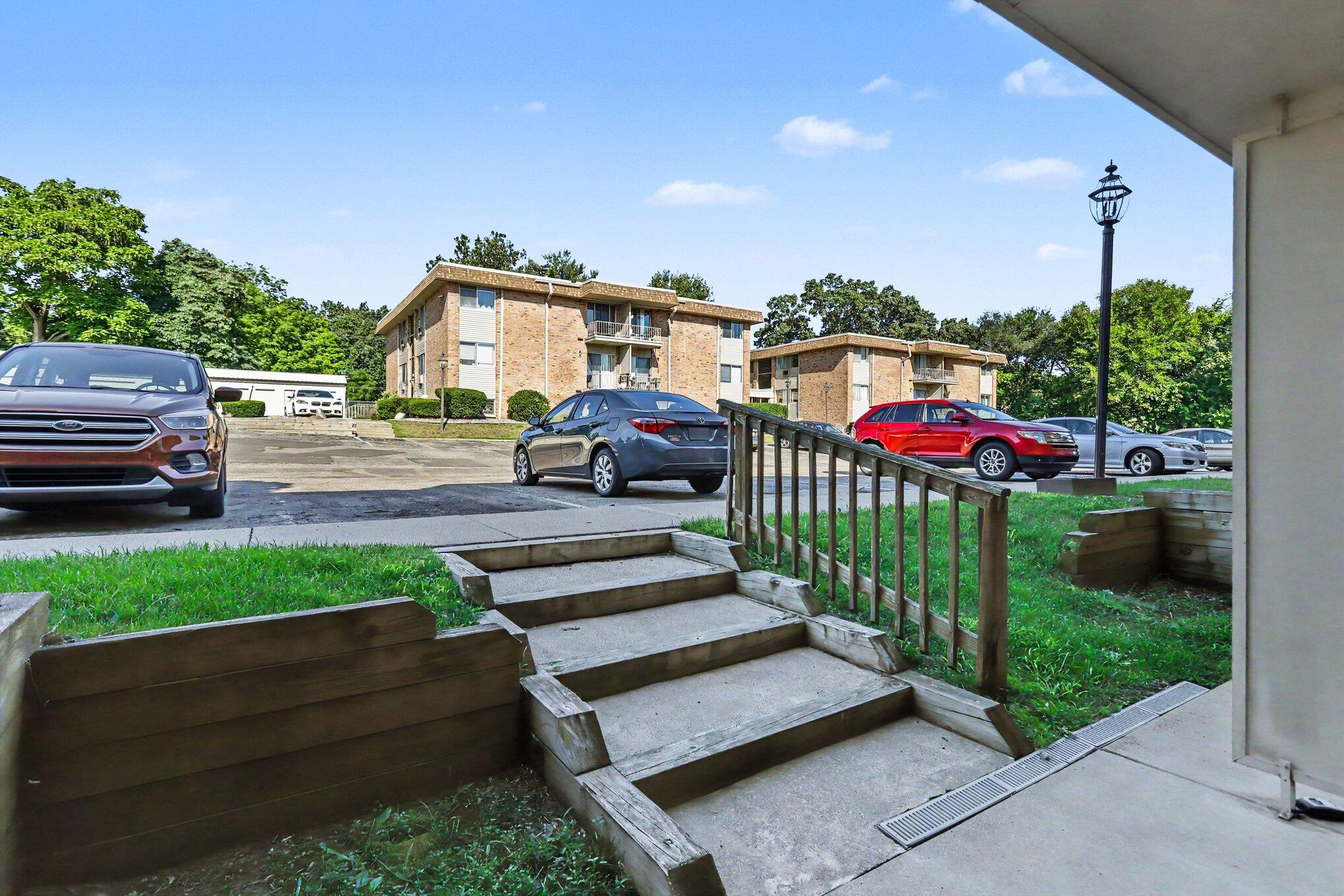 742 W Kilgore Road Kalamazoo MI 49008