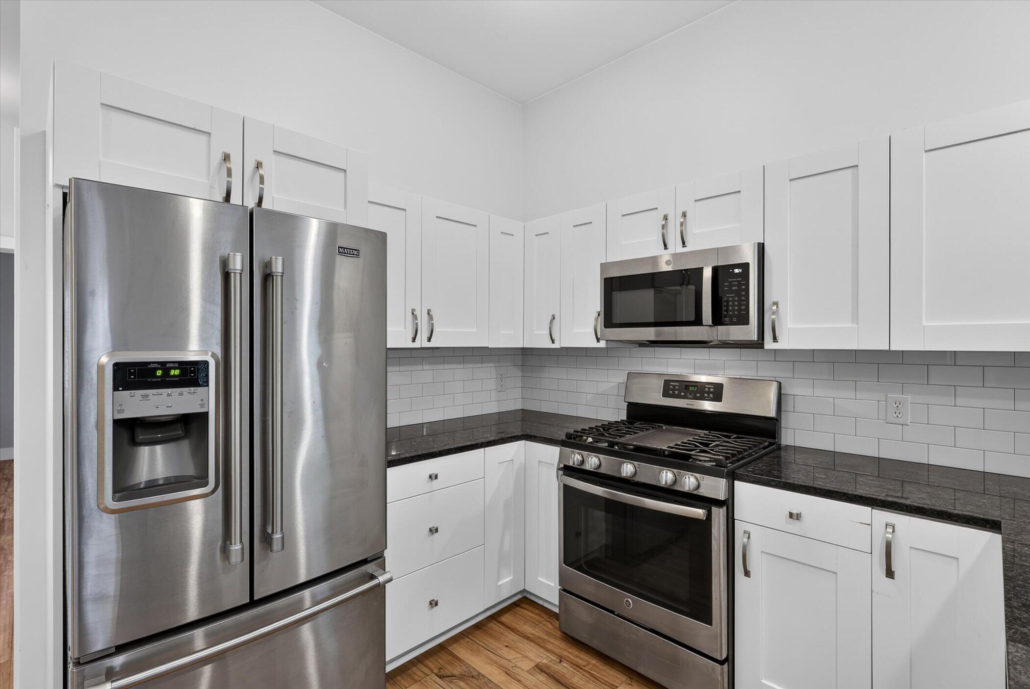 2039 Celadon Drive NE Grand Rapids MI 49525
