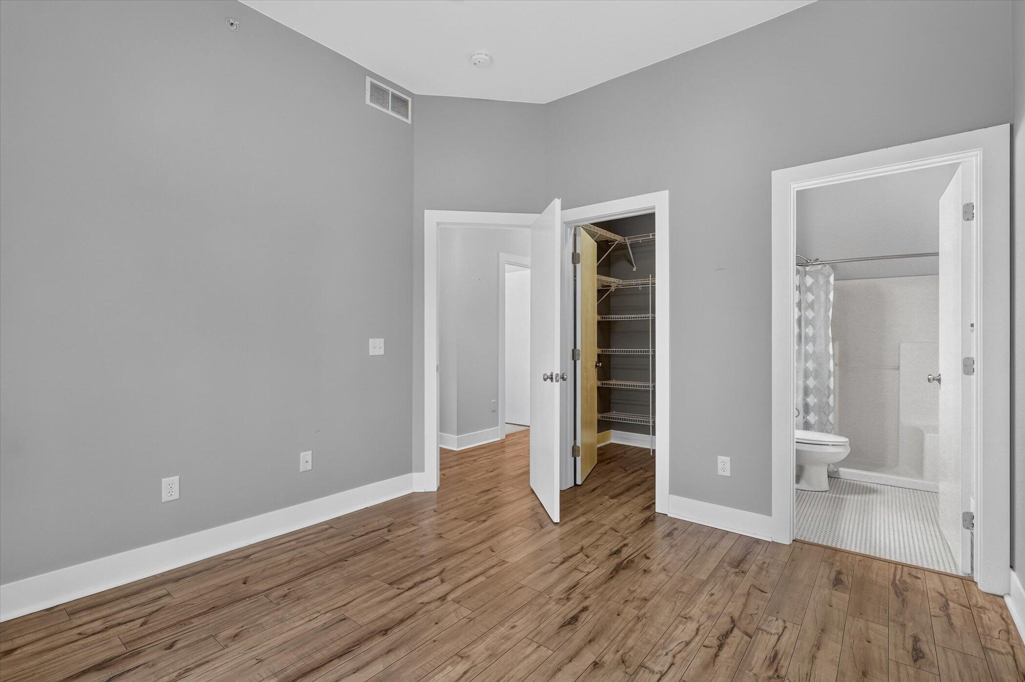 2039 Celadon Drive NE Grand Rapids MI 49525