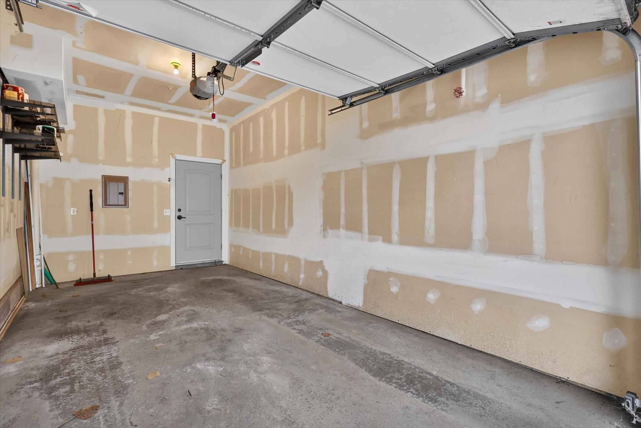 2039 Celadon Drive NE Grand Rapids MI 49525