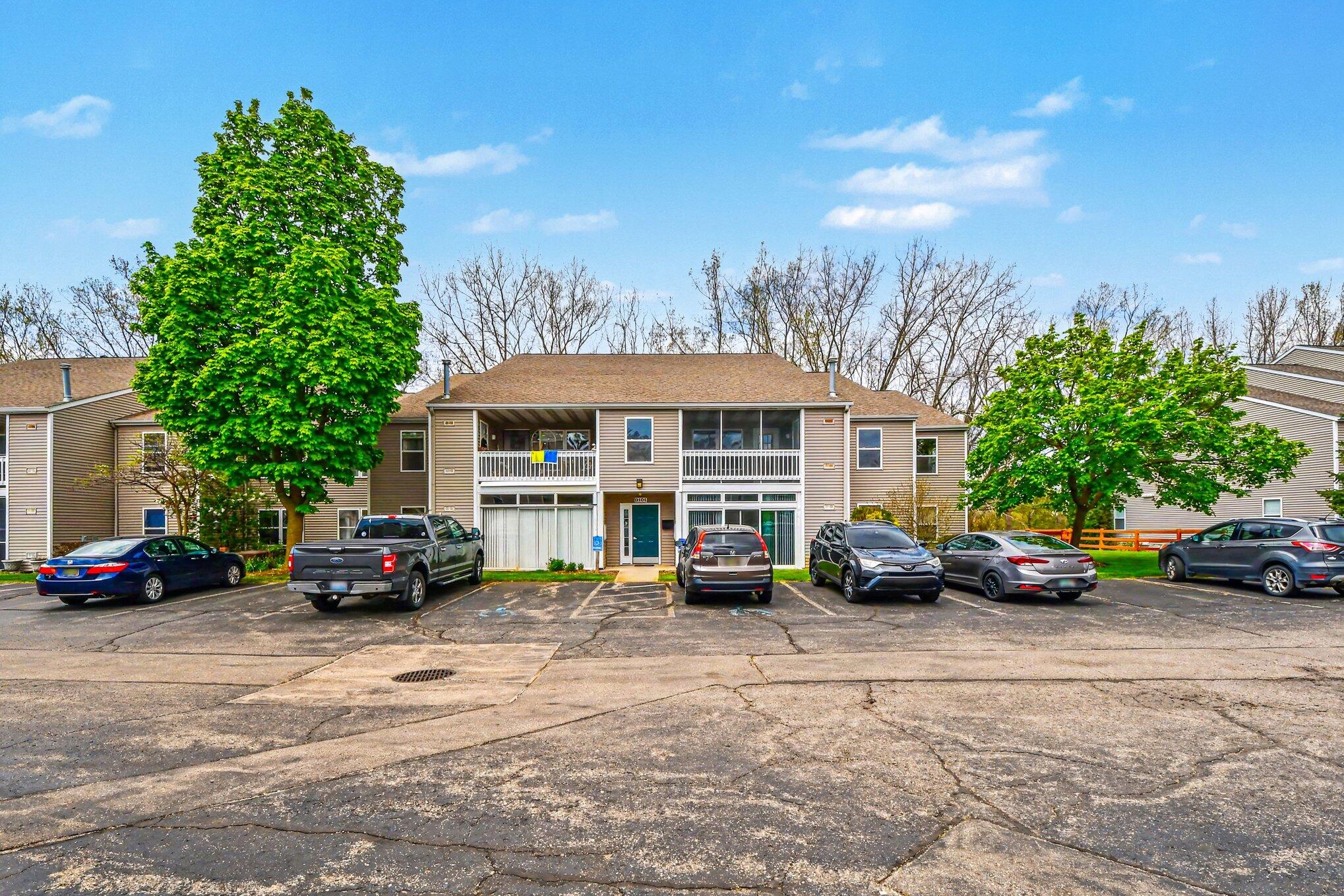 3101 Poplar Creek Drive SE Grand Rapids MI 49512