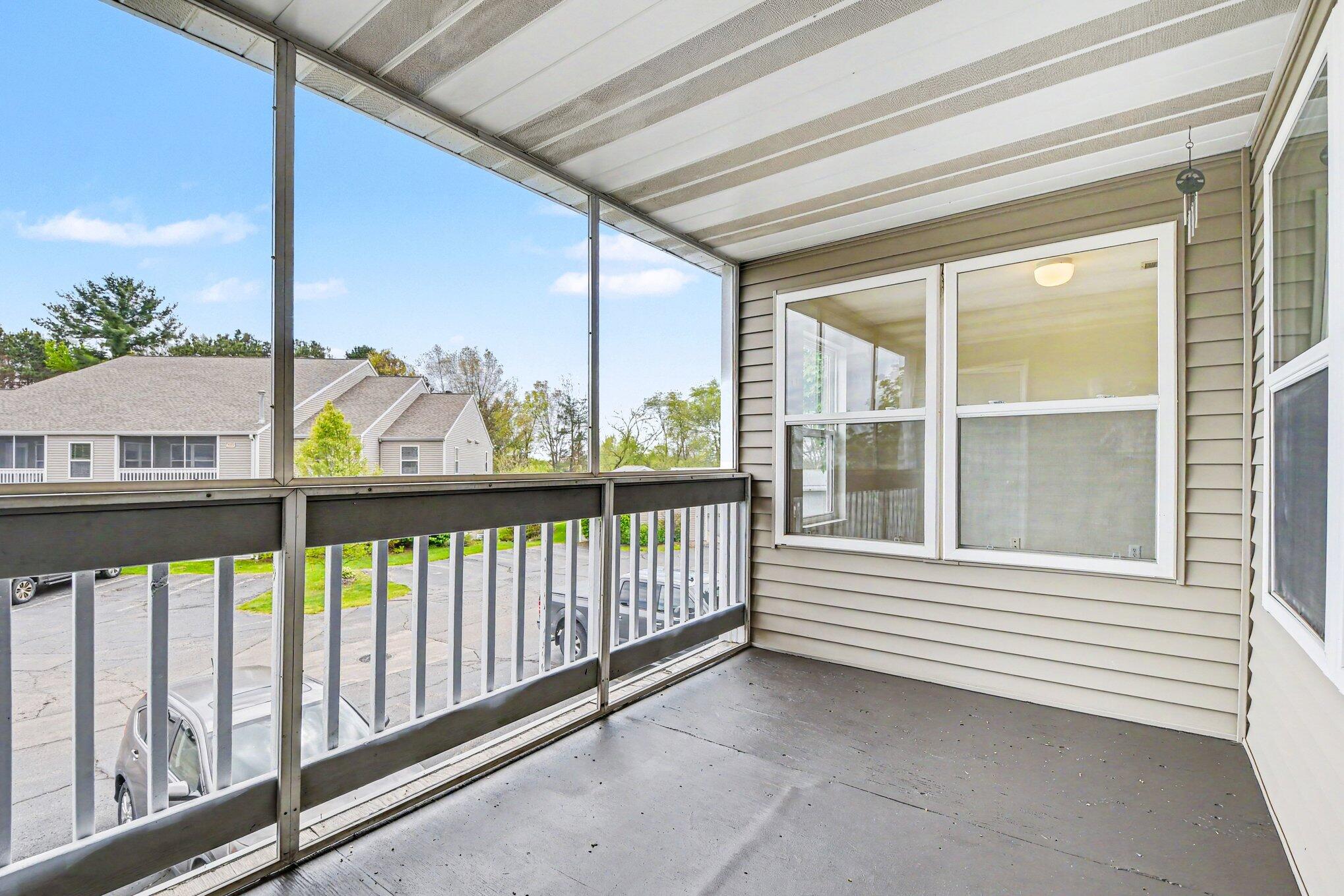 3101 Poplar Creek Drive SE Grand Rapids MI 49512