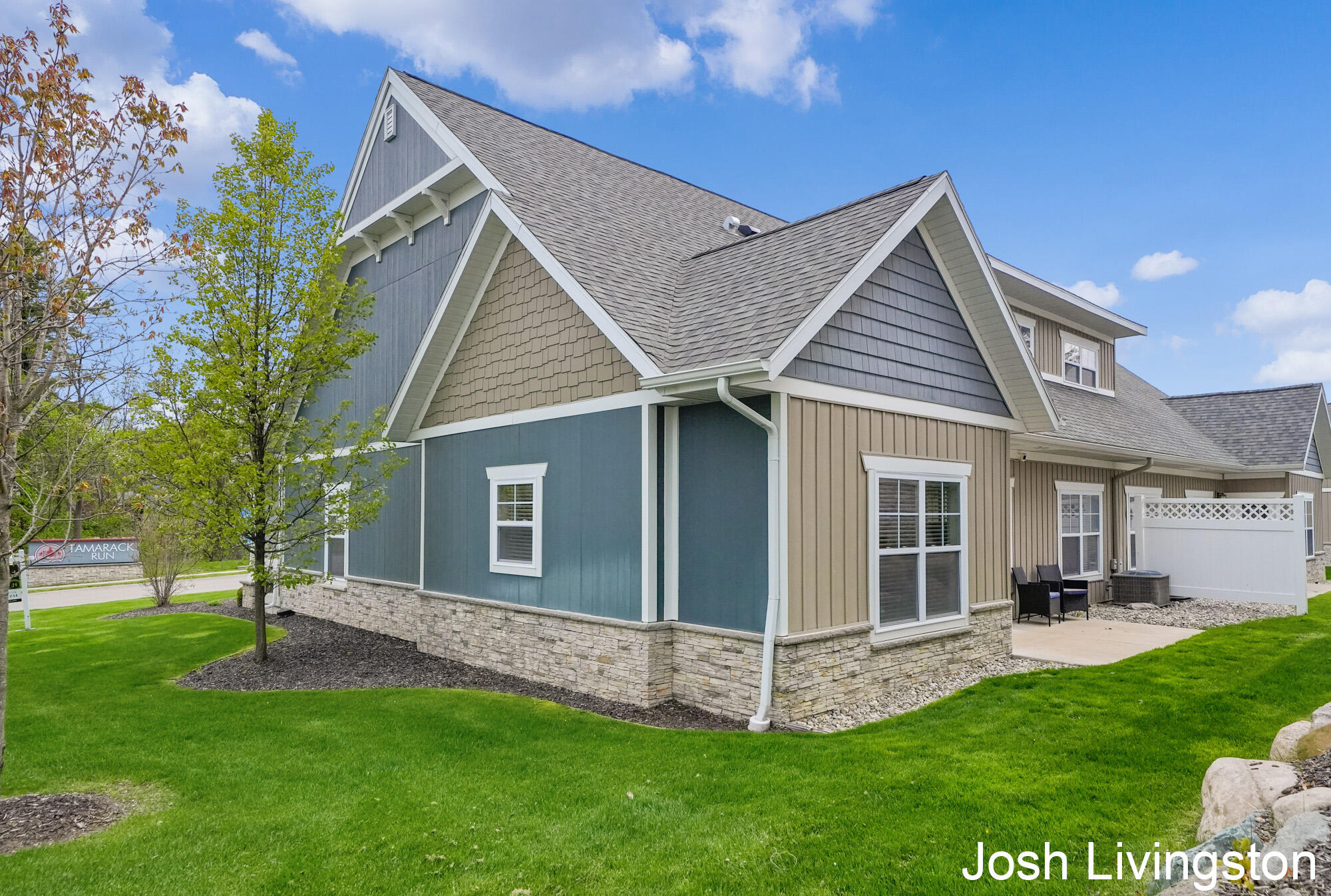 144 Tamarack Lane NE Rockford MI 49341