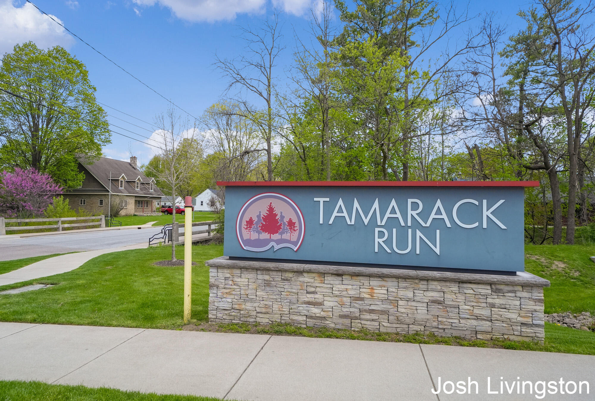 144 Tamarack Lane NE Rockford MI 49341