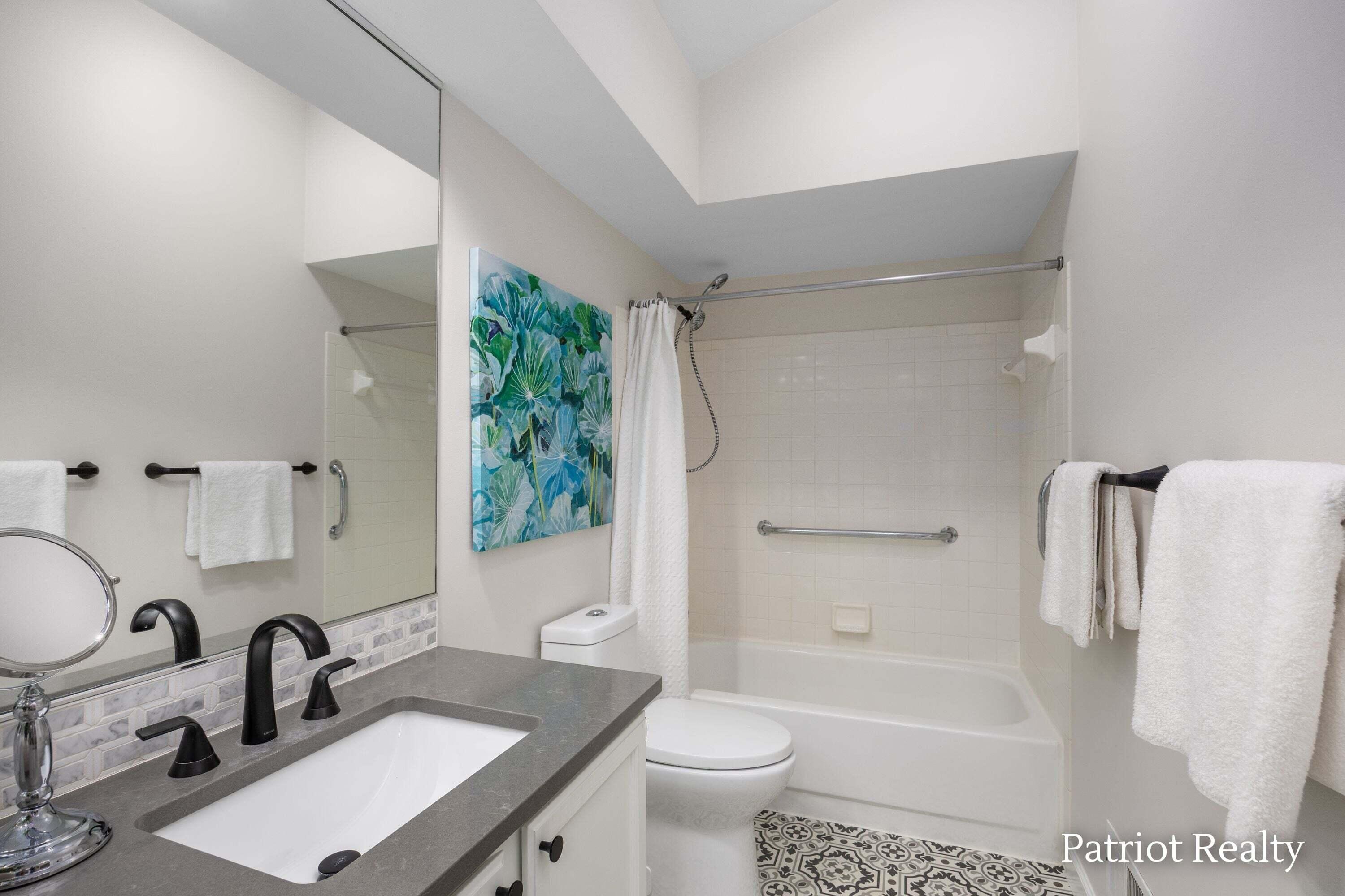2108 Tall Meadow Street NE Grand Rapids MI 49505