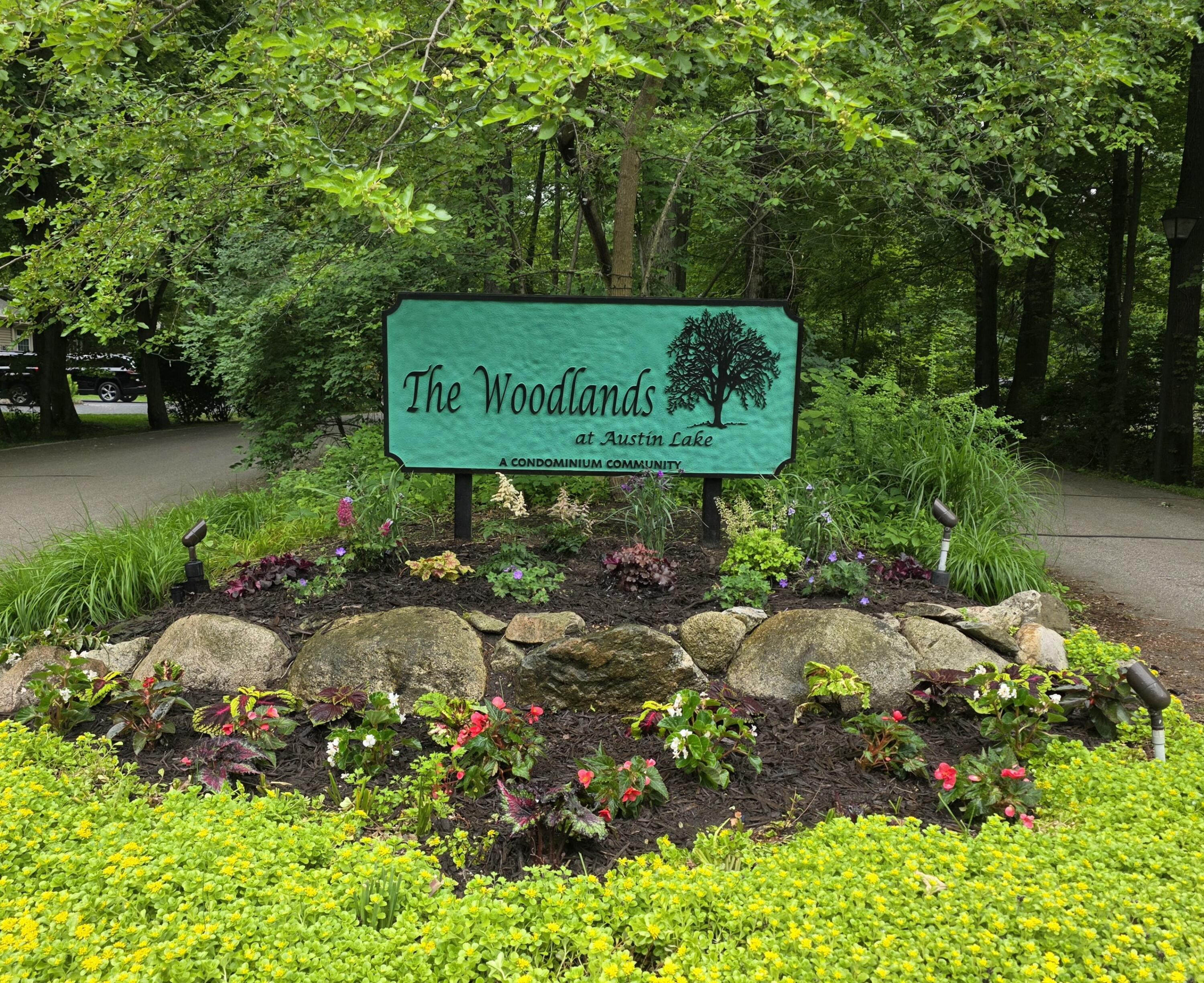 9285 Sassafras Trail Portage MI 49002