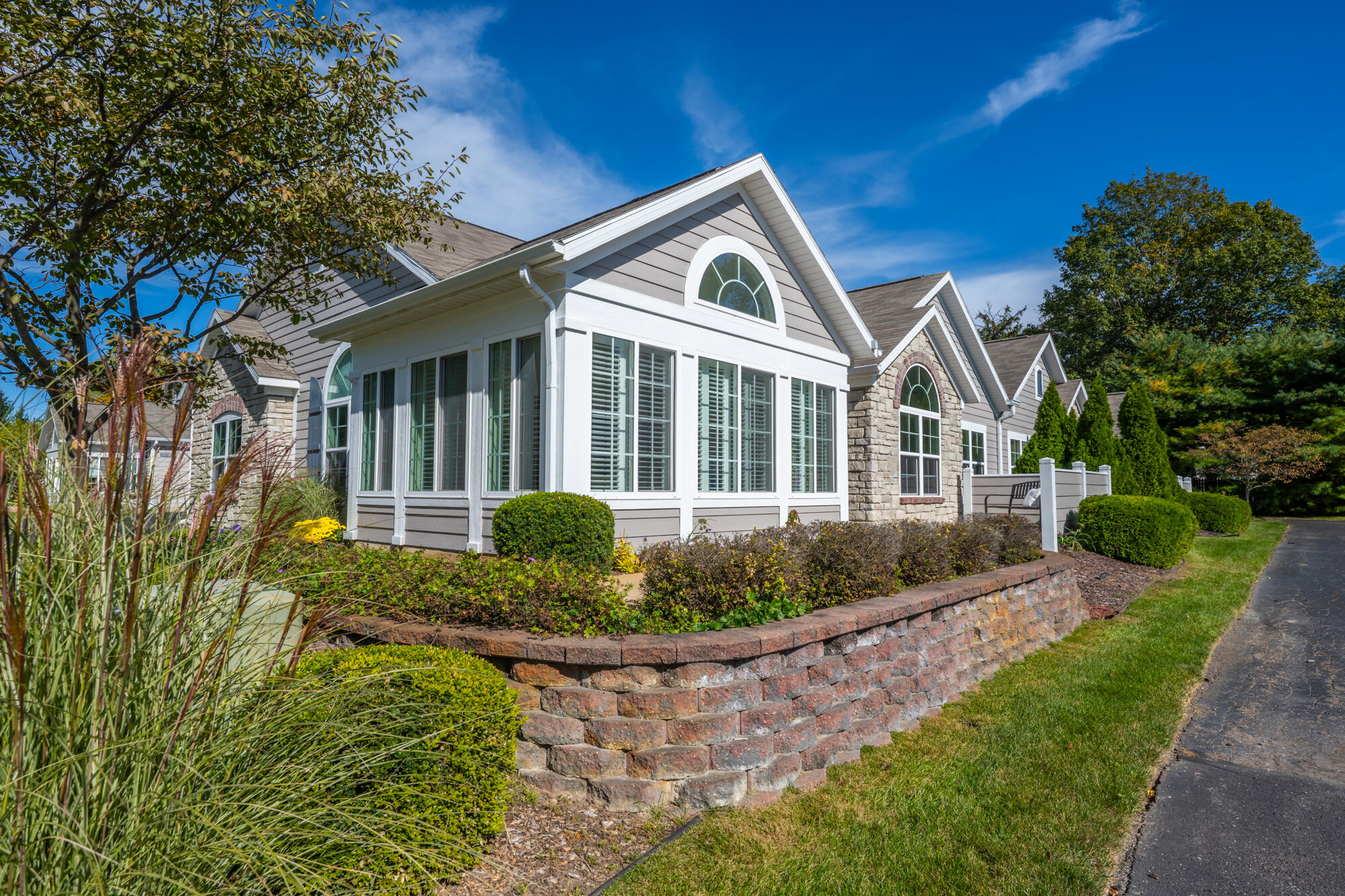 2787 Villa Lane Benton Harbor MI 49022
