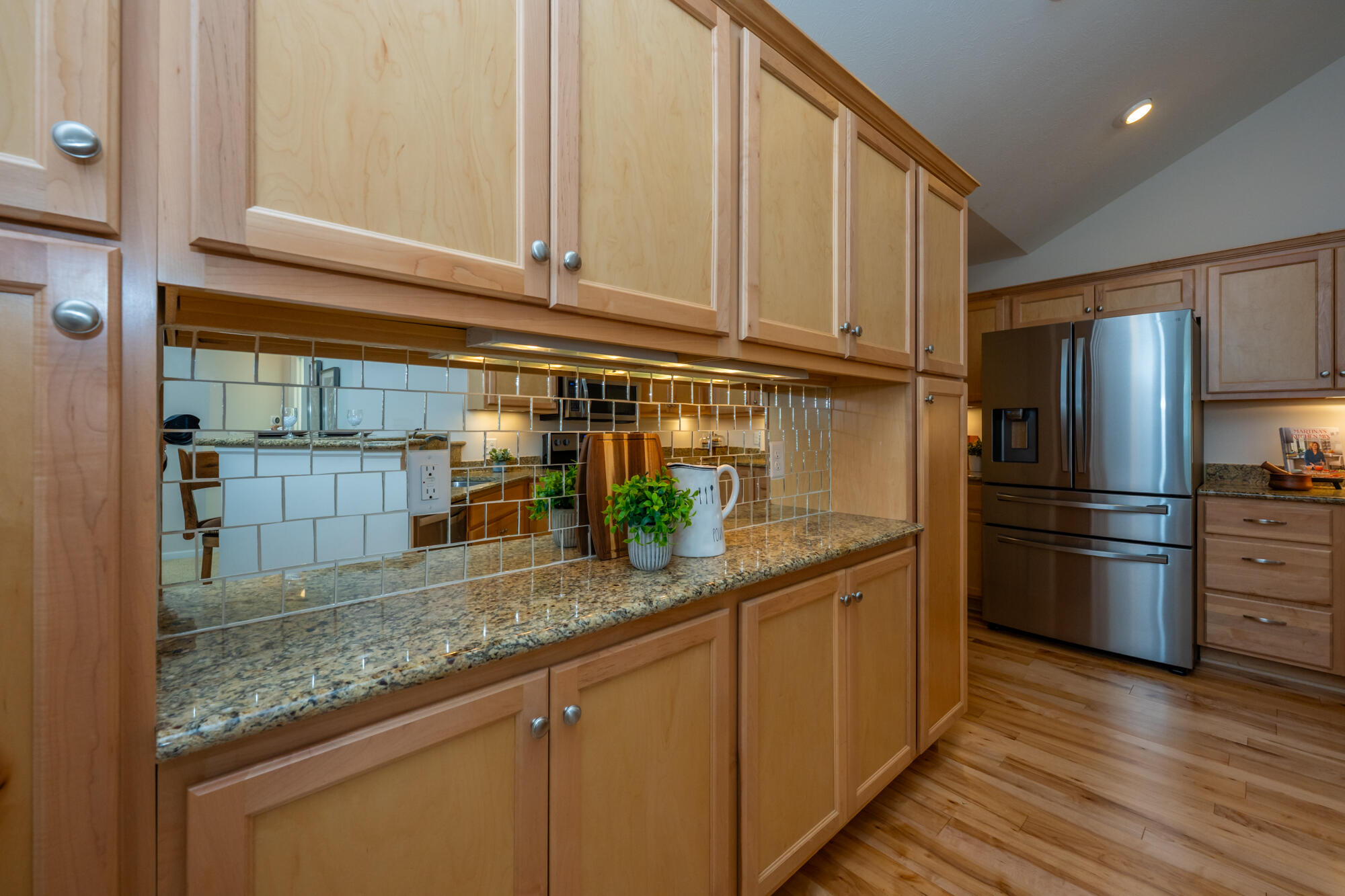 2787 Villa Lane Benton Harbor MI 49022