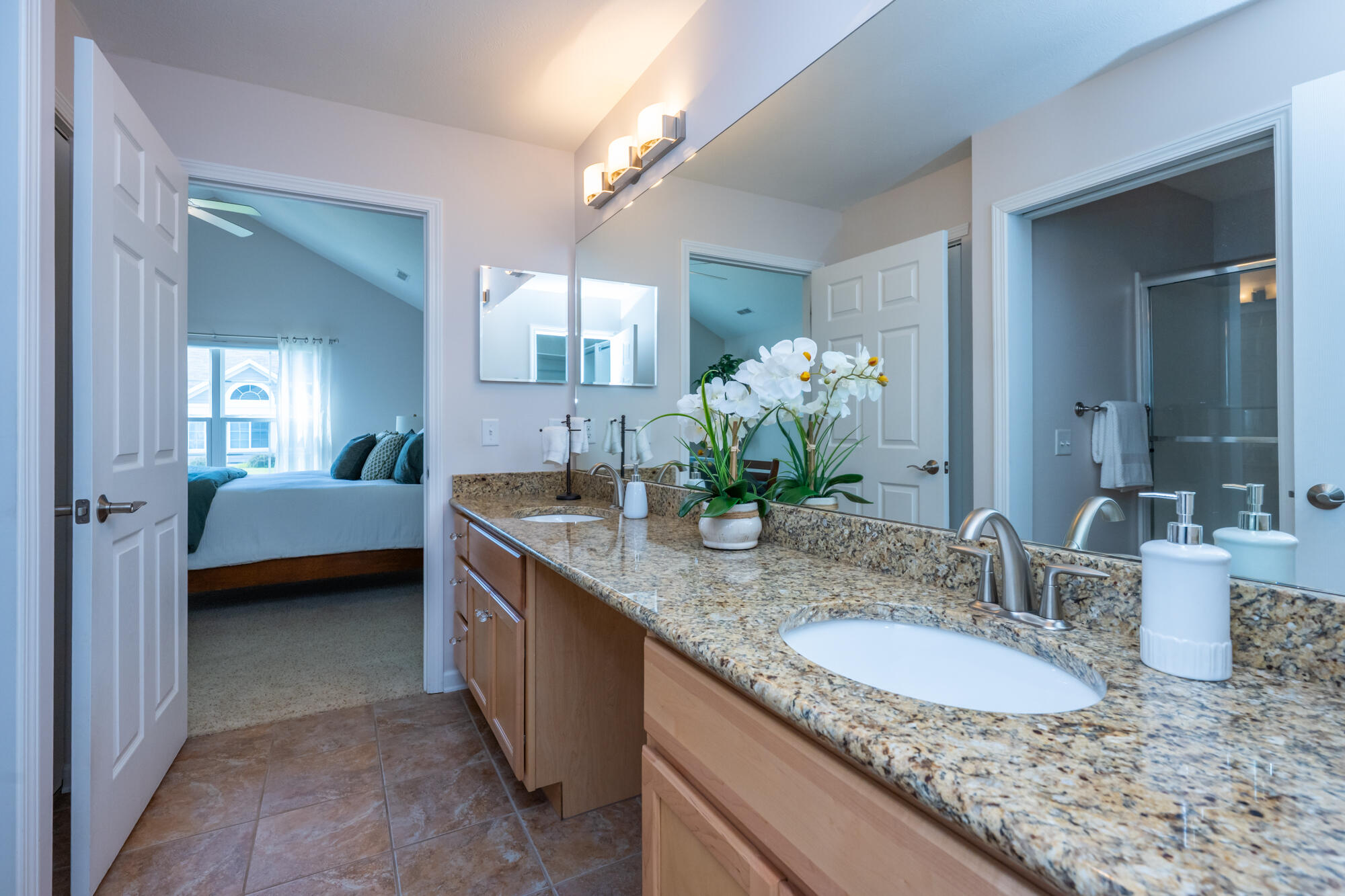 2787 Villa Lane Benton Harbor MI 49022