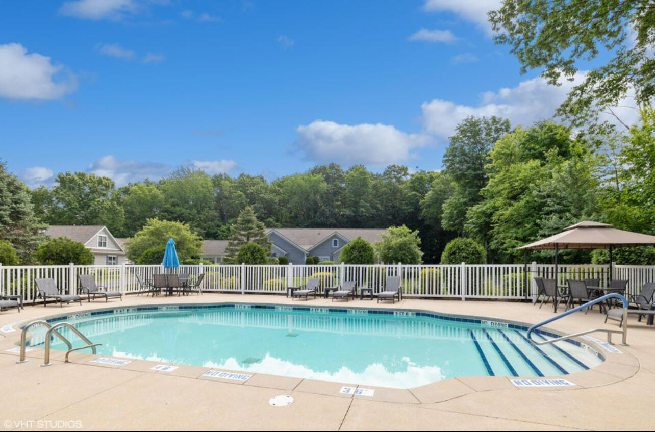 2787 Villa Lane Benton Harbor MI 49022