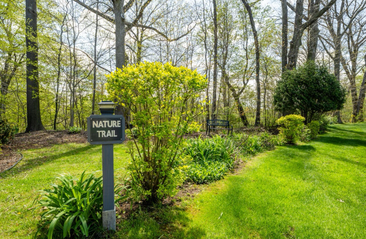 2787 Villa Lane Benton Harbor MI 49022
