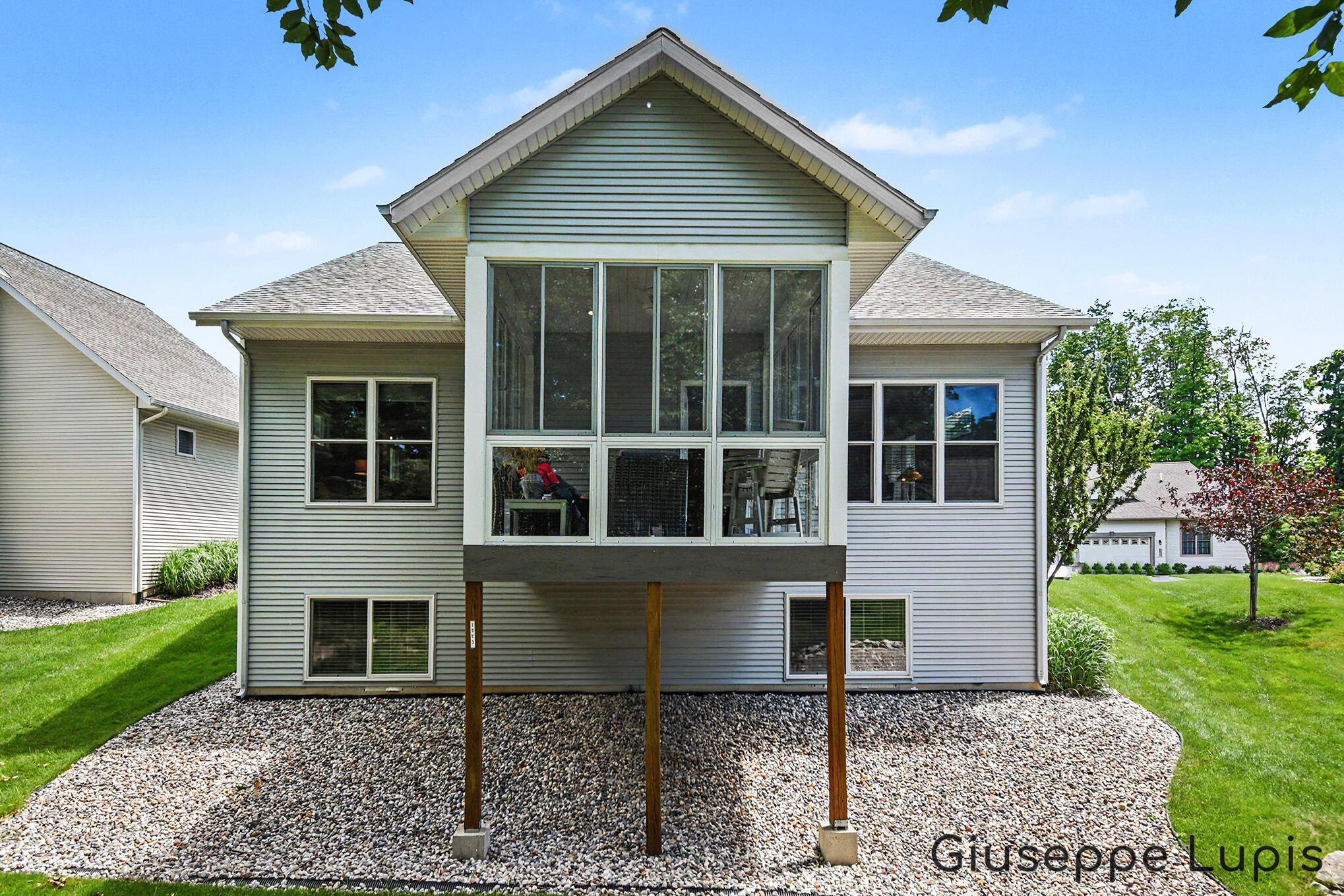 1023 Kensington Street NW Grand Rapids MI 49534