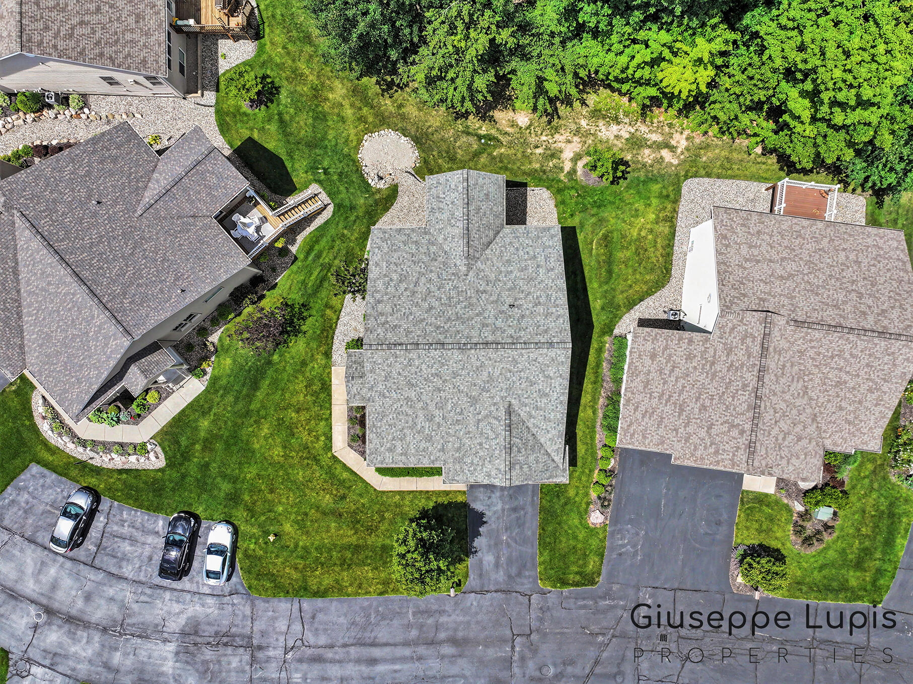 1023 Kensington Street NW Grand Rapids MI 49534