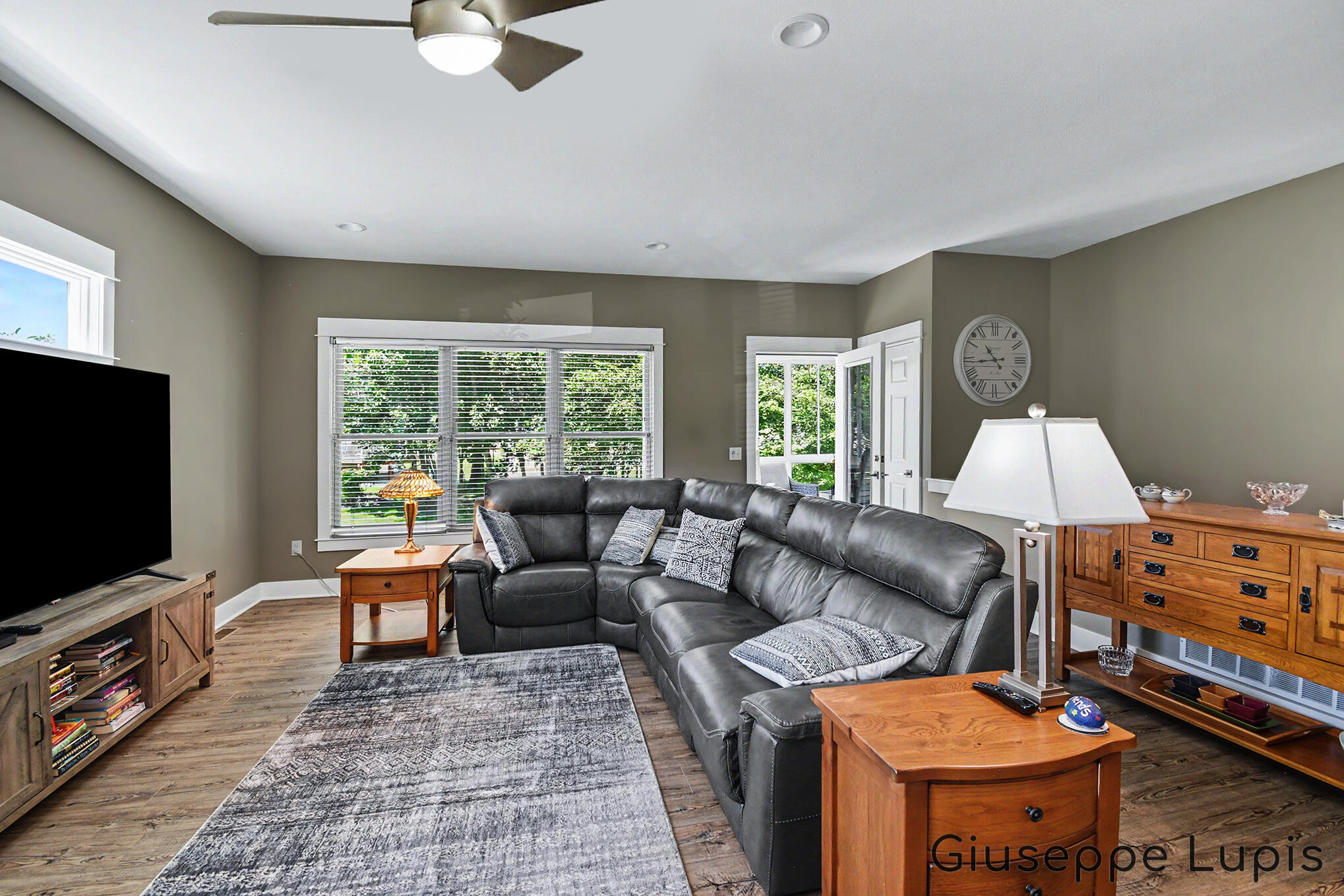 1023 Kensington Street NW Grand Rapids MI 49534