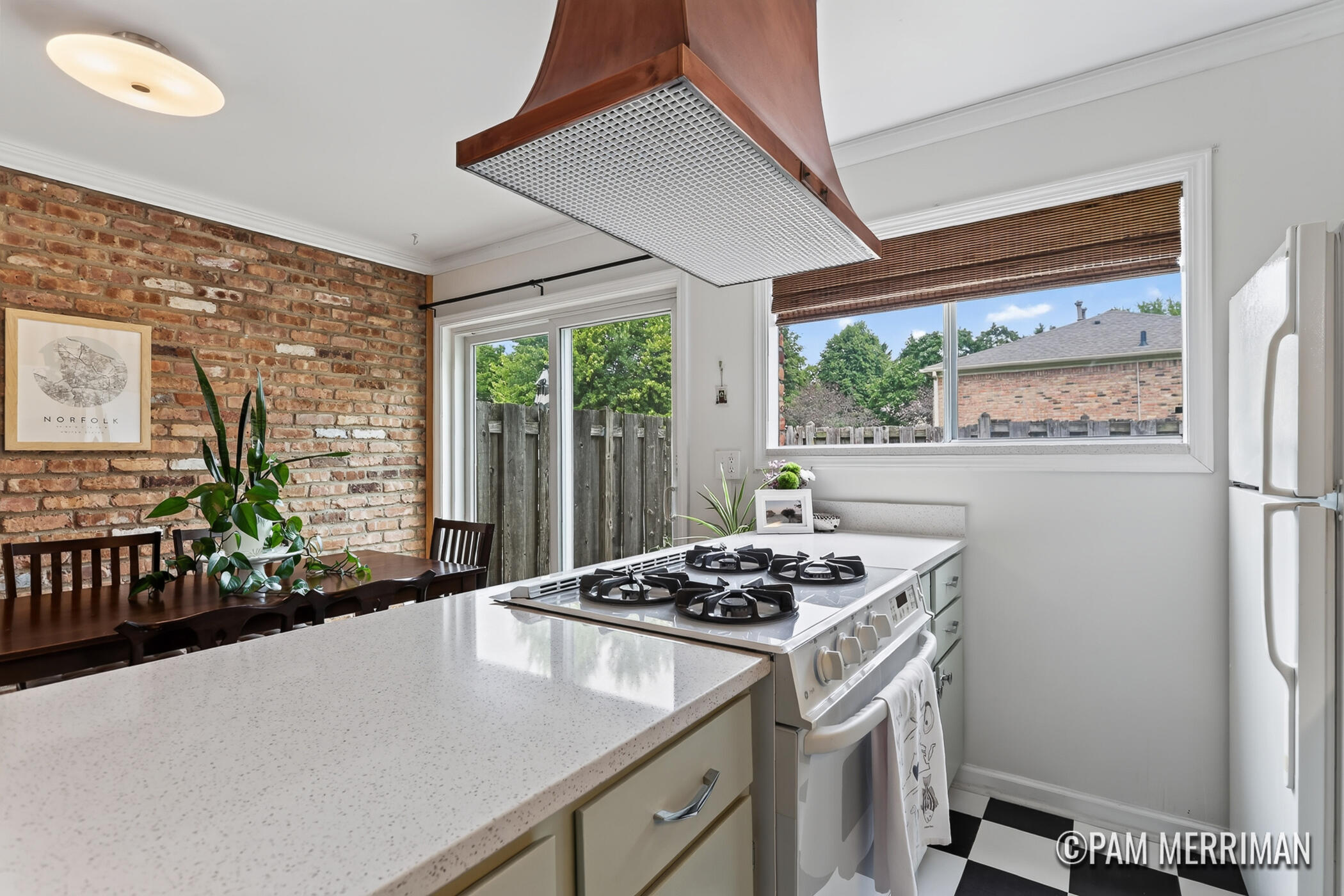 2446 Abbington Drive SE Grand Rapids MI 49506