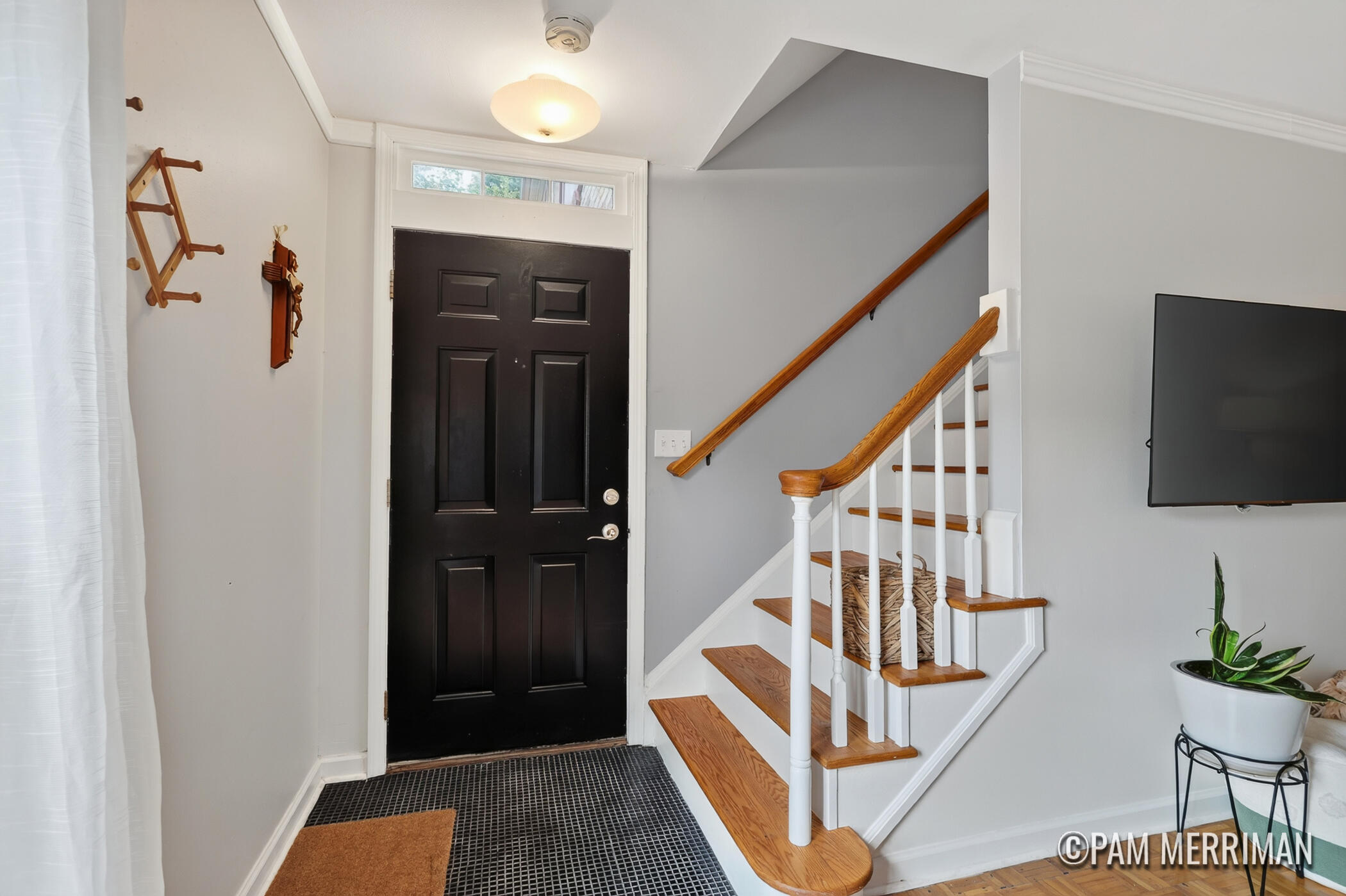 2446 Abbington Drive SE Grand Rapids MI 49506