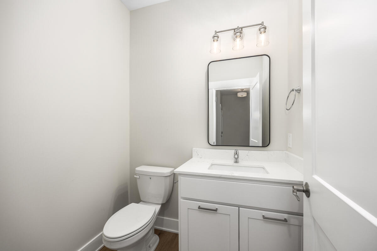 2221 Watertown Way NE Grand Rapids MI 49505