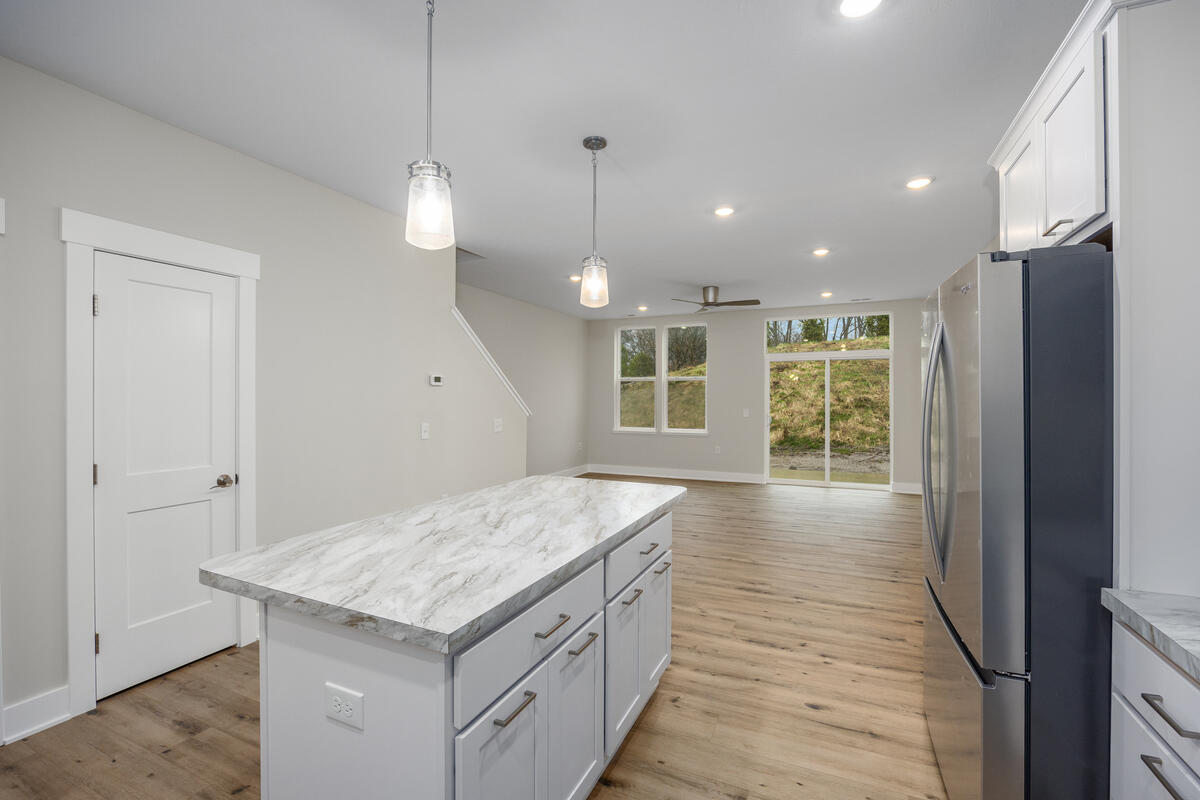 2221 Watertown Way NE Grand Rapids MI 49505