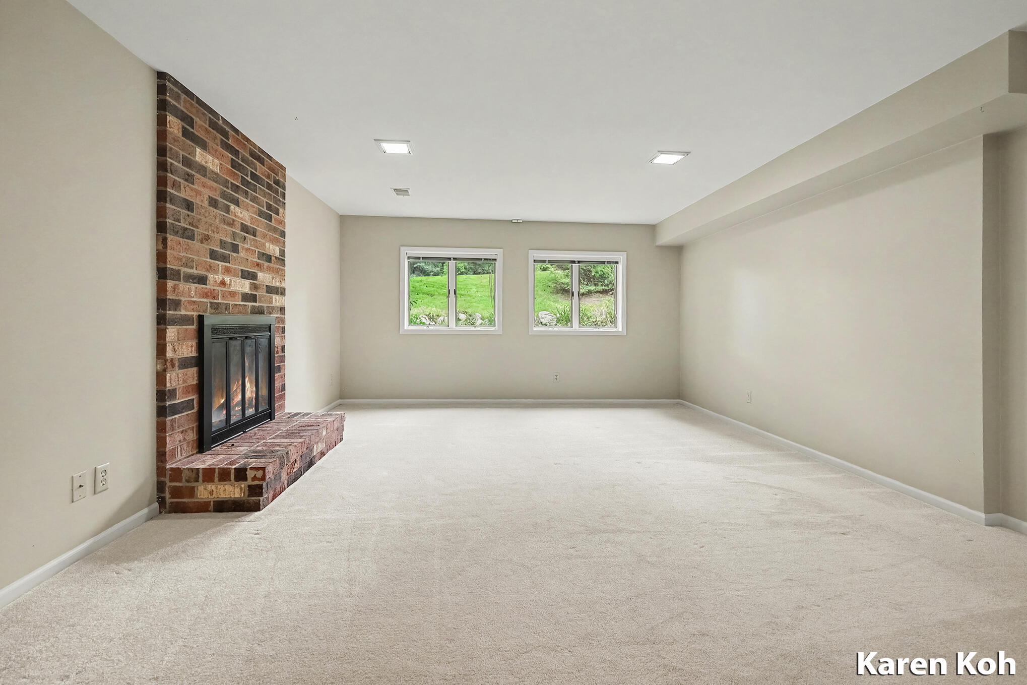 3598 Charlevoix Drive SE Grand Rapids MI 49546