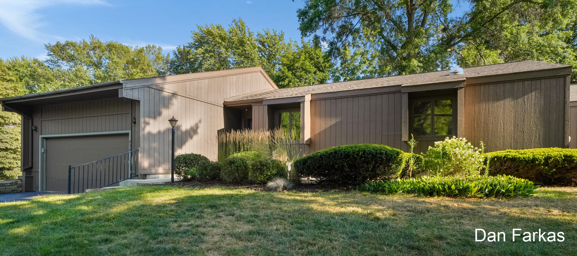 834 Brook Village Court Holland MI 49423