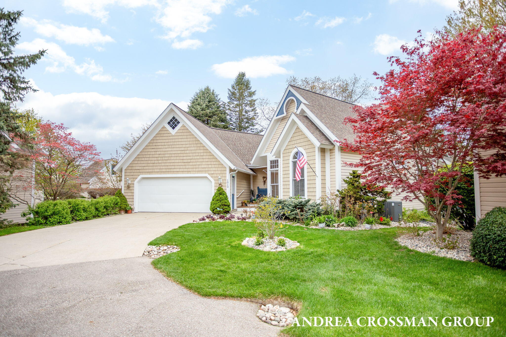 1013 Pebble Stone Court Holland MI 49424