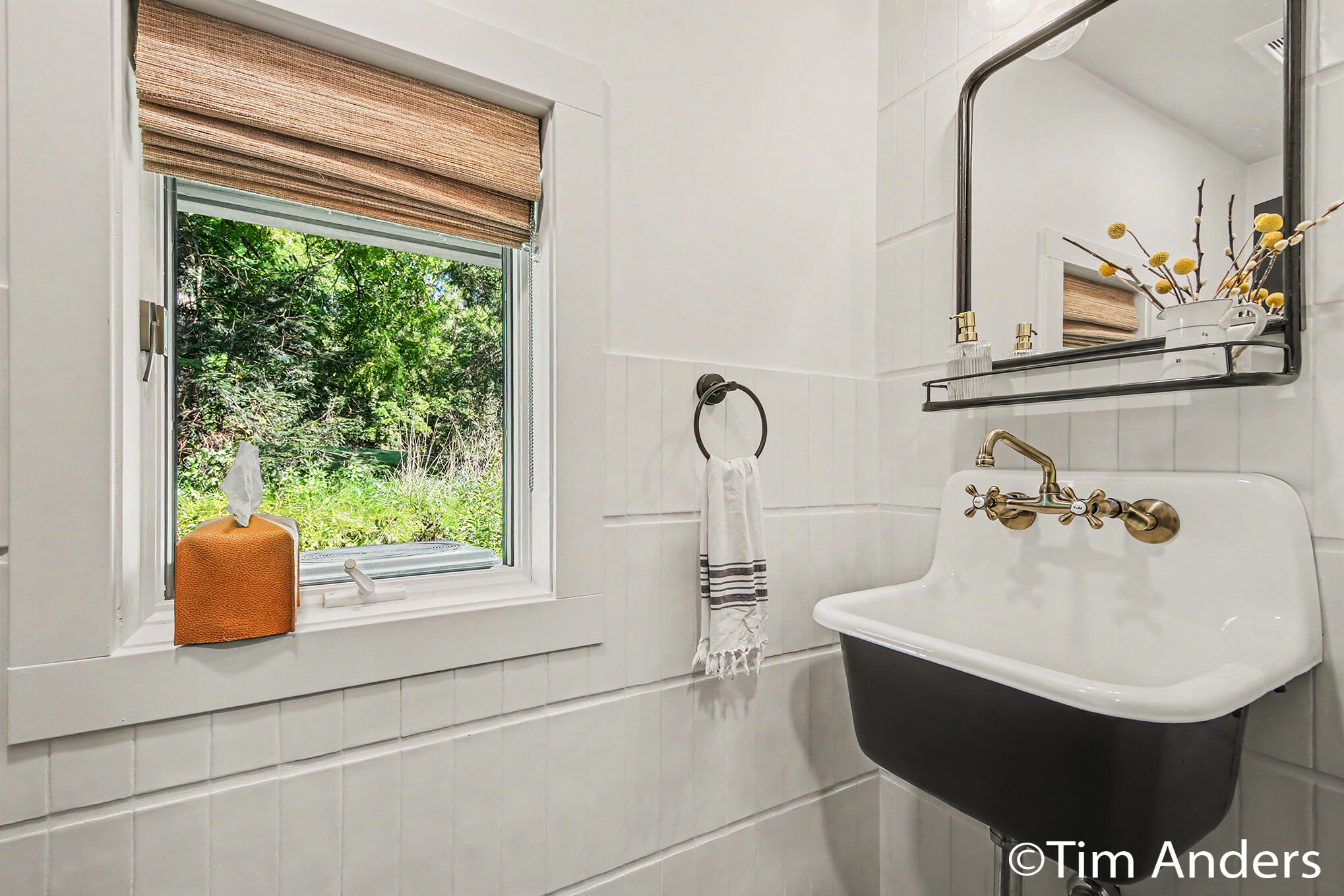 3452 Charlevoix Drive SE Grand Rapids MI 49546