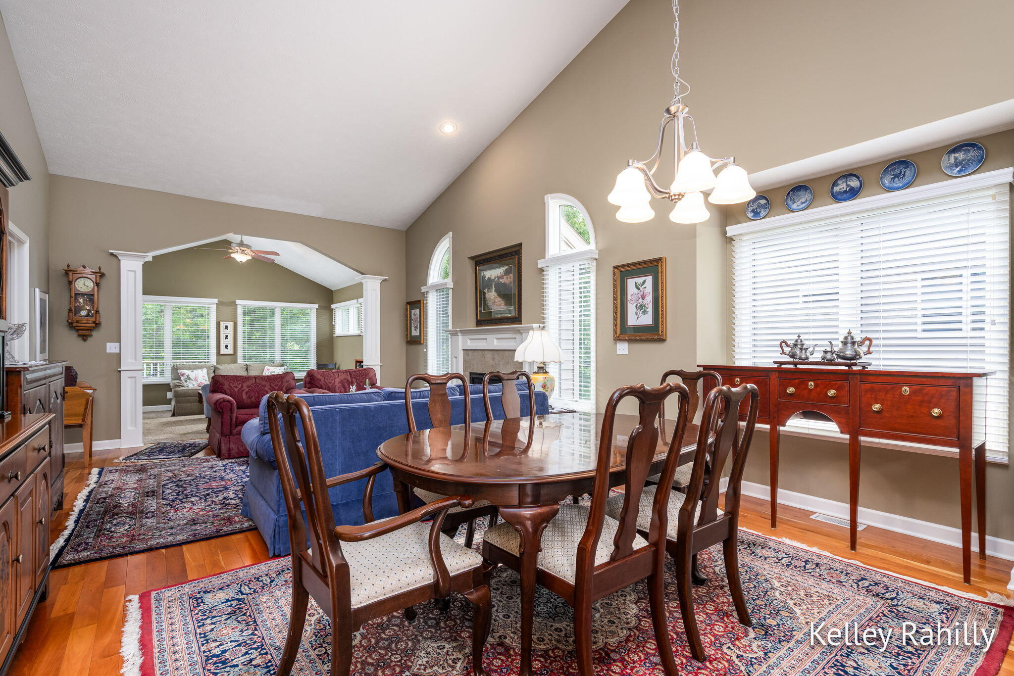 2532 Highridge Hills Lane SE Grand Rapids MI 49546