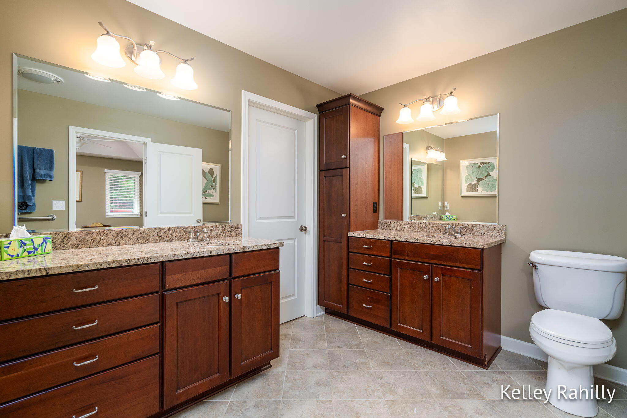 2532 Highridge Hills Lane SE Grand Rapids MI 49546