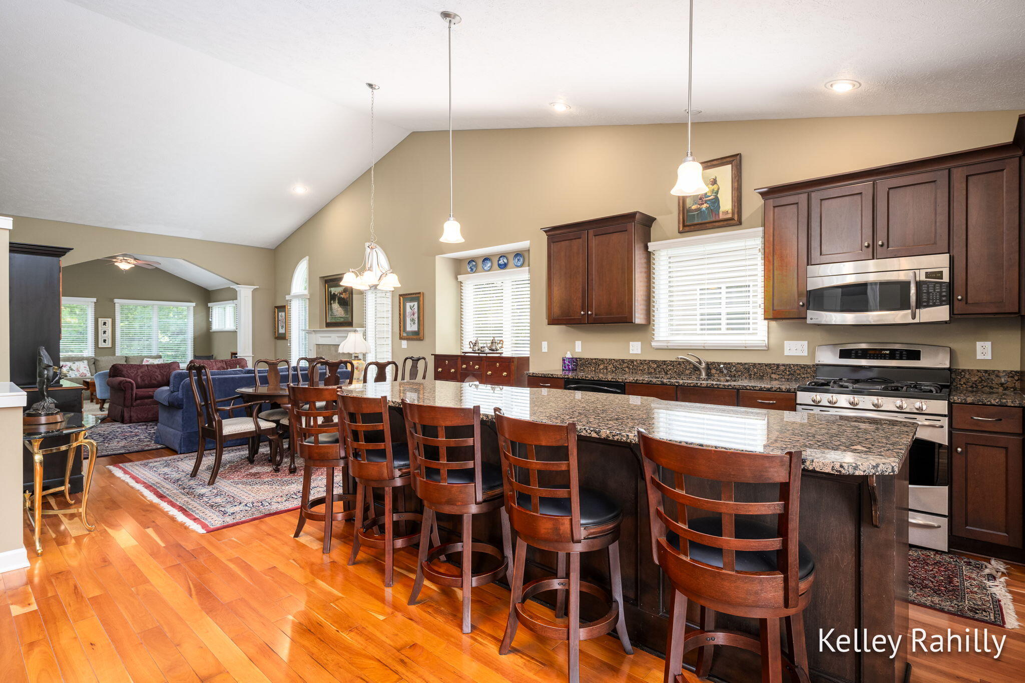 2532 Highridge Hills Lane SE Grand Rapids MI 49546