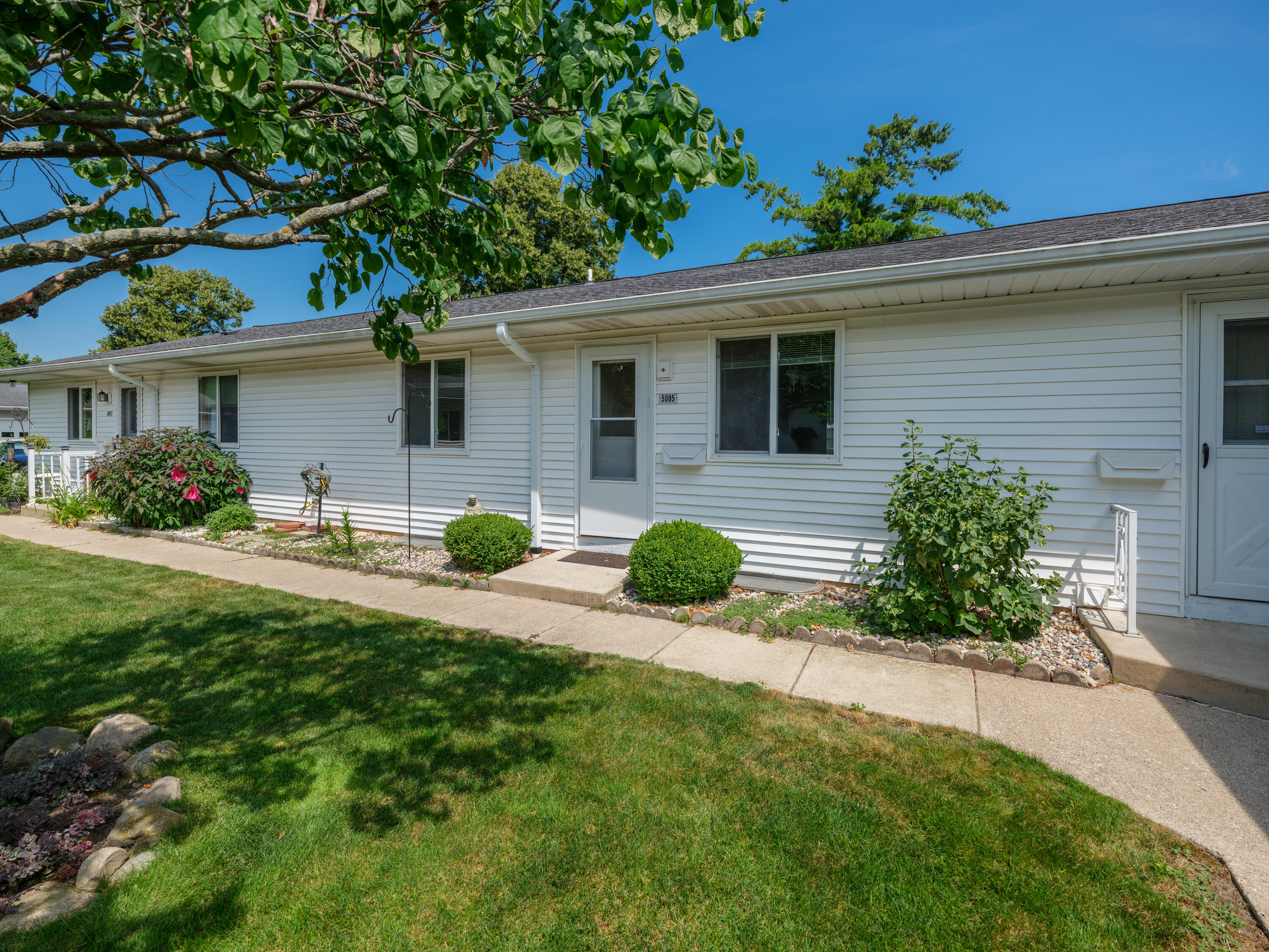 5005 Green Meadow Road Kalamazoo MI 49009