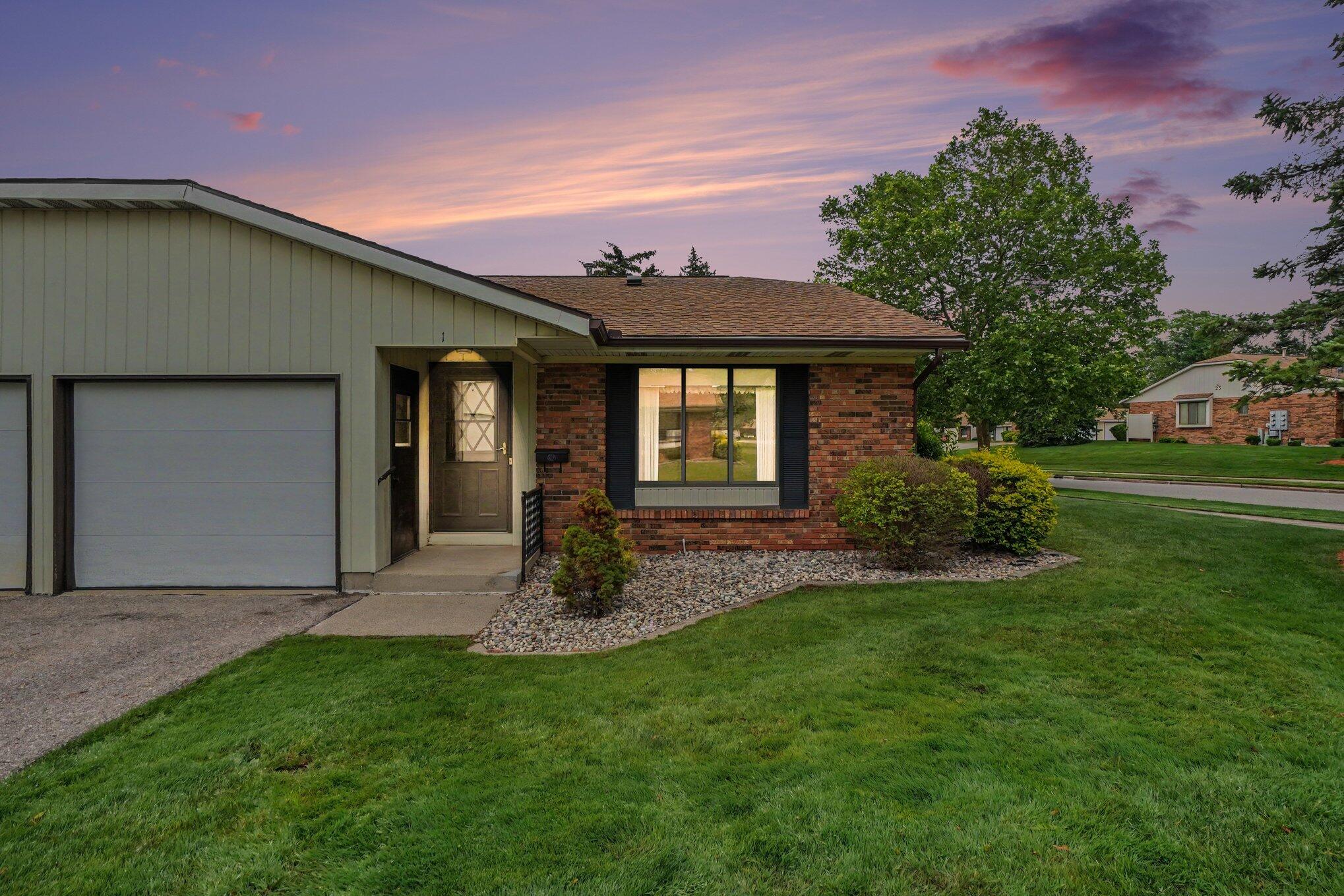 53 Old Mill Drive Holland MI 49423