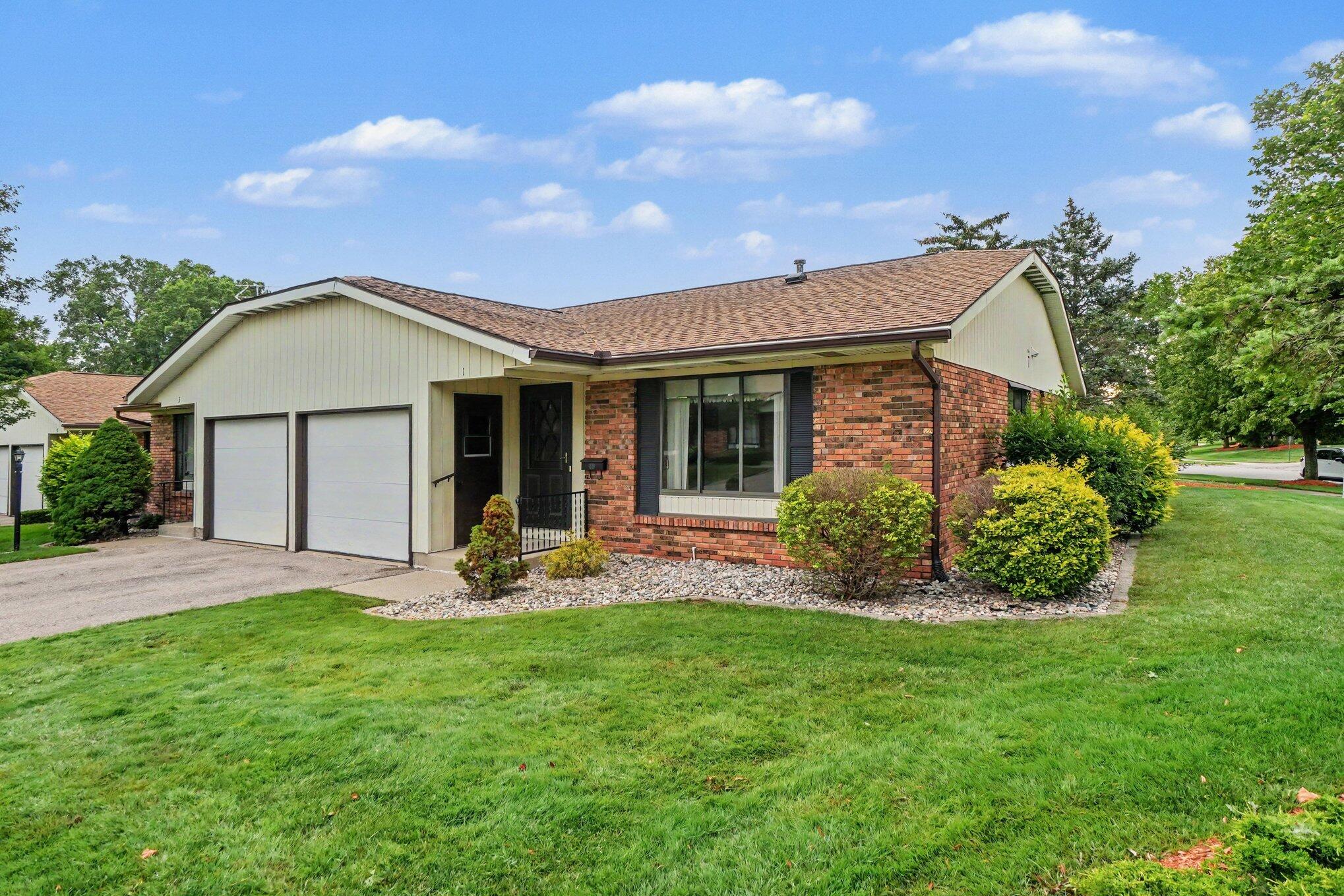 53 Old Mill Drive Holland MI 49423
