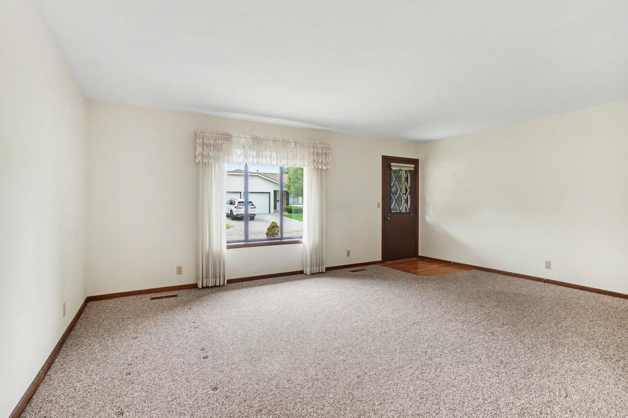 53 Old Mill Drive Holland MI 49423